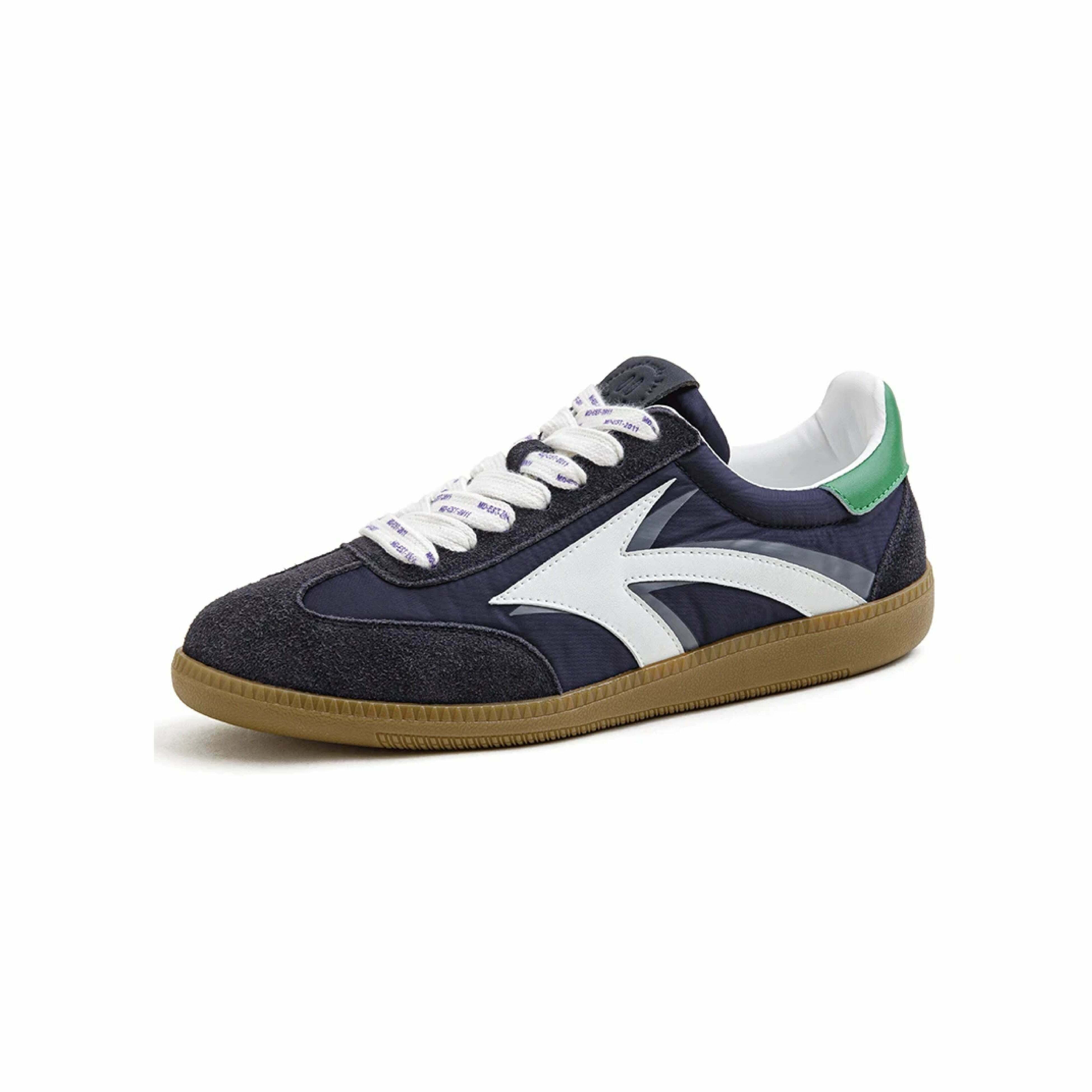 Y2K Aesthetic Retro Revival Sneakers for Niche Women Fashion