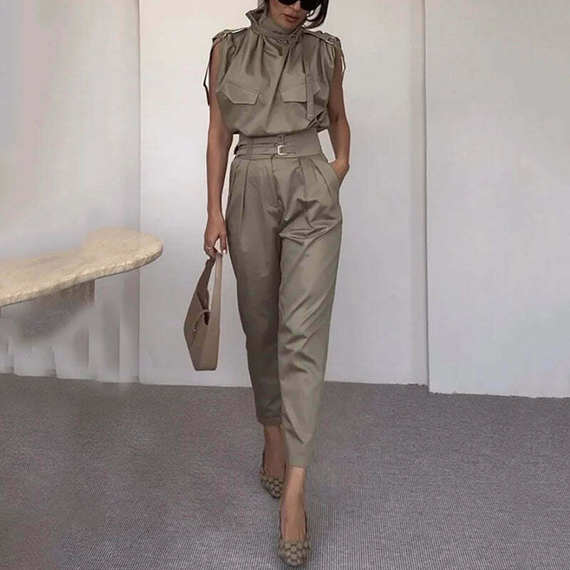 Y2K Aesthetic Sleeveless Turtle Neck Suit - Coquette Grunge with Old Money Elegance