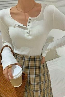 Y2K Aesthetic Solid Color Breasted Slim Knit Sweater