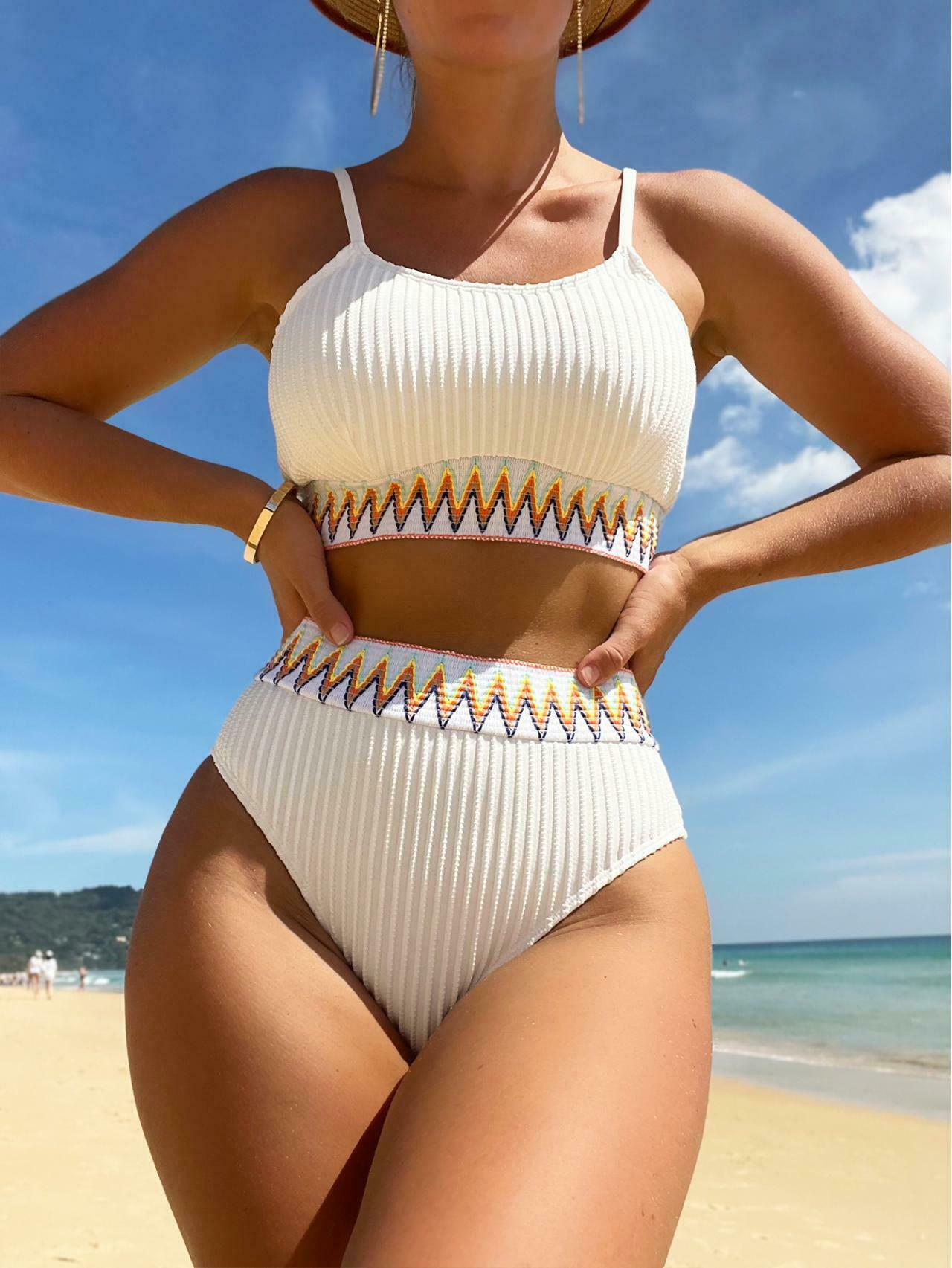 Y2K Aesthetic Split Sleeveless Bikini: Coquette & Grunge Style Tops for Women