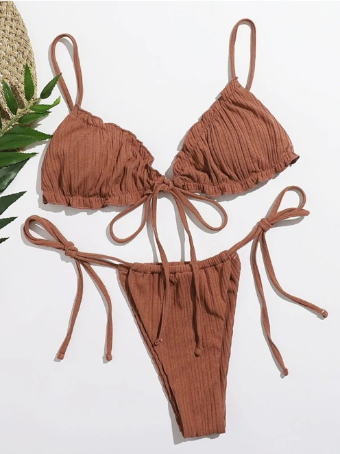 Y2K Aesthetic Split Strap Bikini for Women - Coquette Style with Grunge and Pastel Goth Vibes