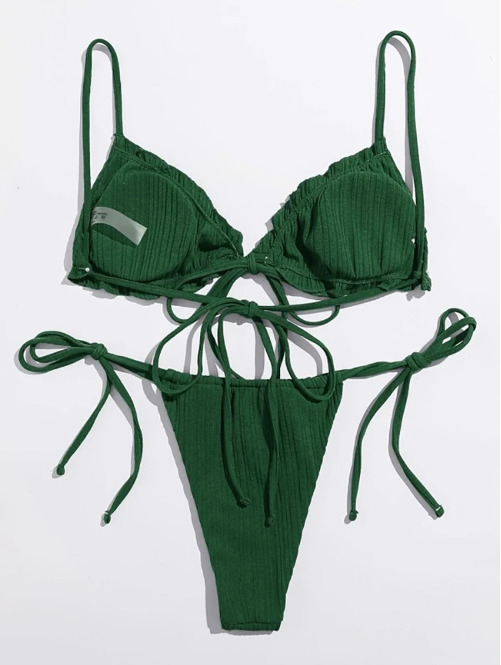 Y2K Aesthetic Split Strap Bikini for Women - Coquette Style with Grunge and Pastel Goth Vibes