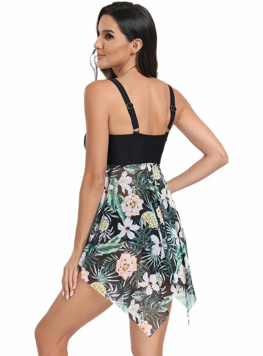 Y2K Aesthetic Split Swimsuit with Slim Printed Design - Belly-Covering Bikini