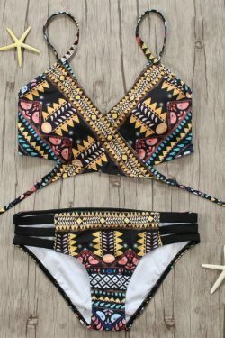 Y2K Aesthetic Strappy Swimwear: Coquette & Grunge Style Beachwear