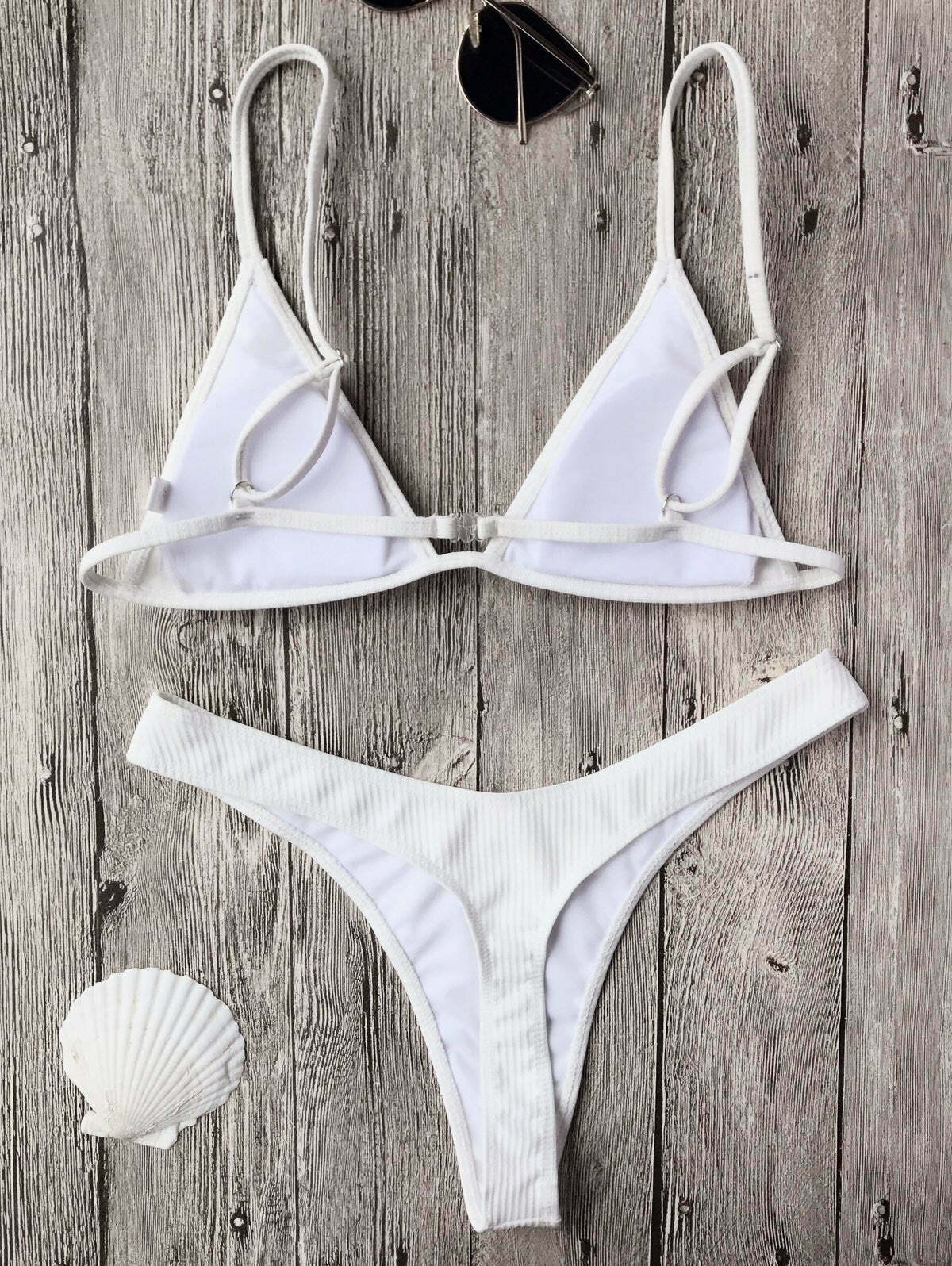 Y2K Aesthetic Textured Plunge Bikini Set with Coquette Style and Grunge Aesthetic