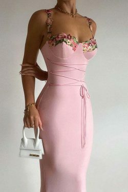 Y2K Fashion Coquette Aesthetic Cargo Skirt Dress with American Style Breast Cup Applique
