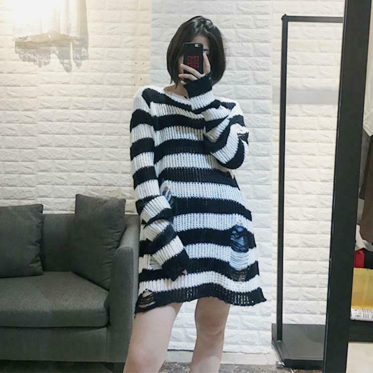 Y2K Gothic Punk Long Sweater: Coquette Aesthetic Grunge Style, Cute Tops, Pastel Goth, Cargo Skirt