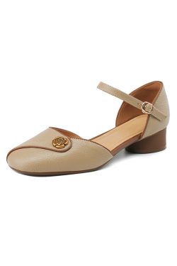 2025 Summer Women's Sheepskin Camellia Mid-Heel Chunky Square-Toe Hollow Buckle Closed-Toe Sandals - Y2K Style