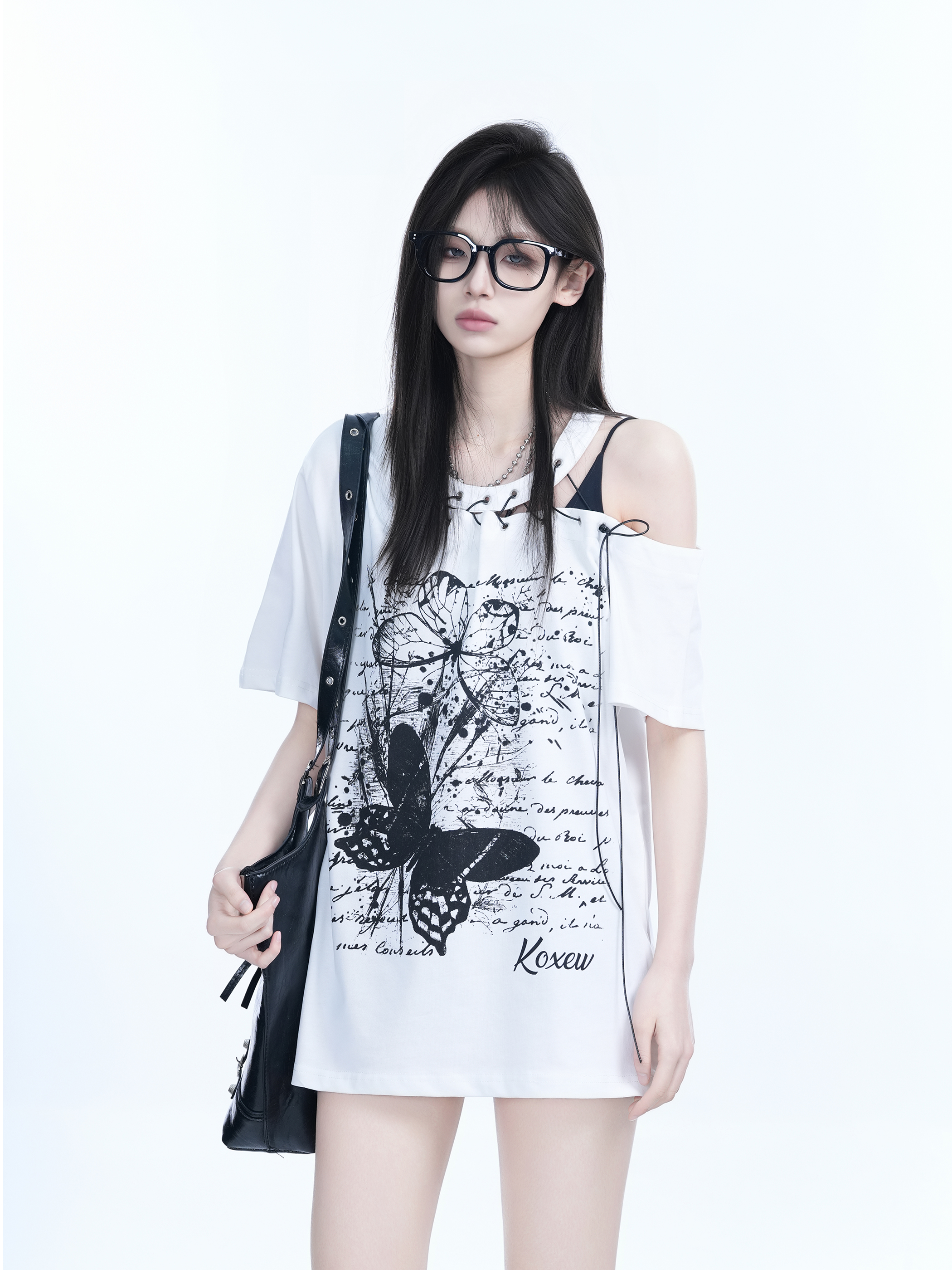 American Retro Butterfly Graffiti Off-Shoulder Short-Sleeve T-Shirt for Women – Trendy Y2K Niche Style for Hot Girls