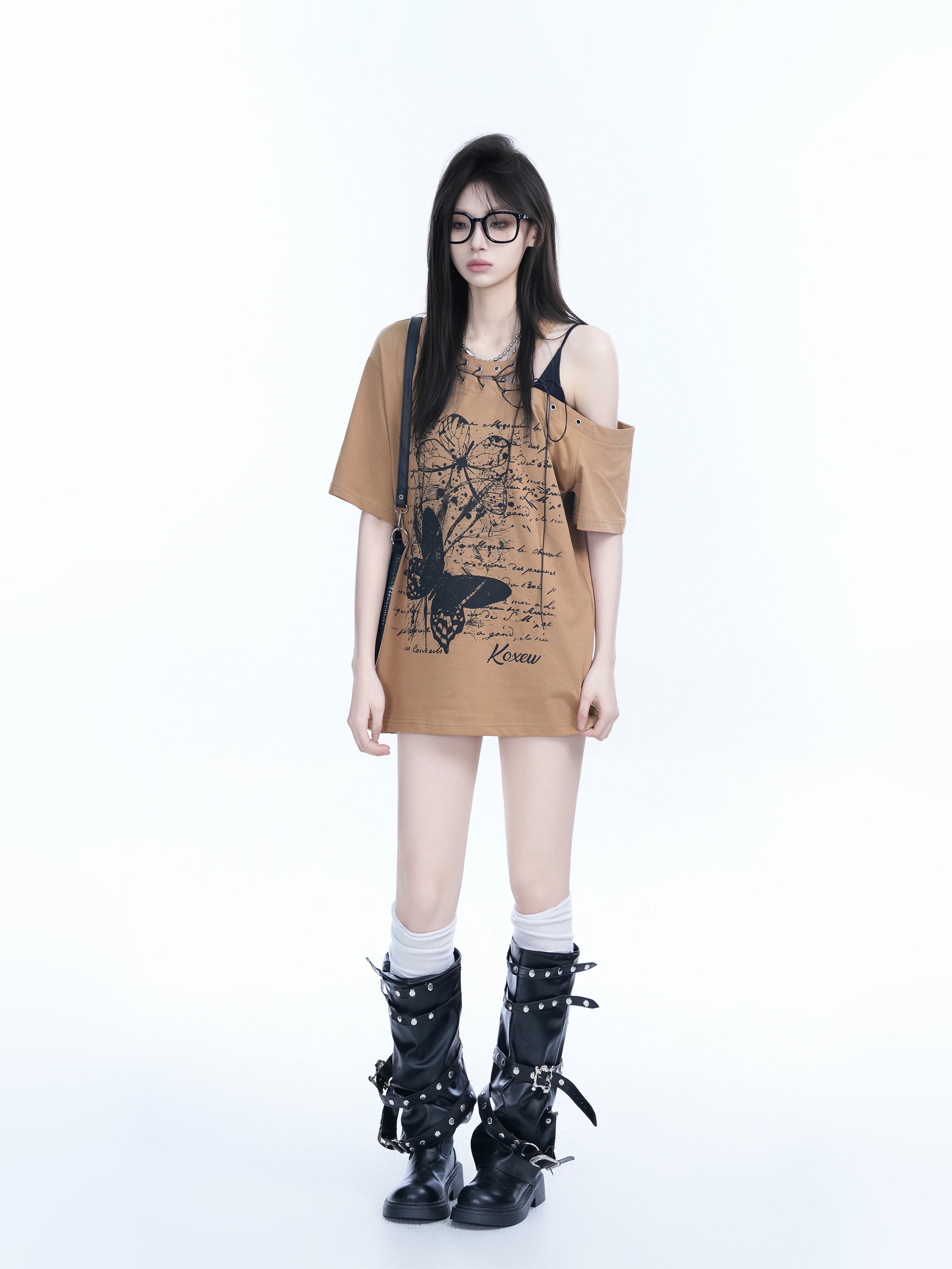 American Retro Butterfly Graffiti Off-Shoulder Short-Sleeve T-Shirt for Women – Trendy Y2K Niche Style for Hot Girls