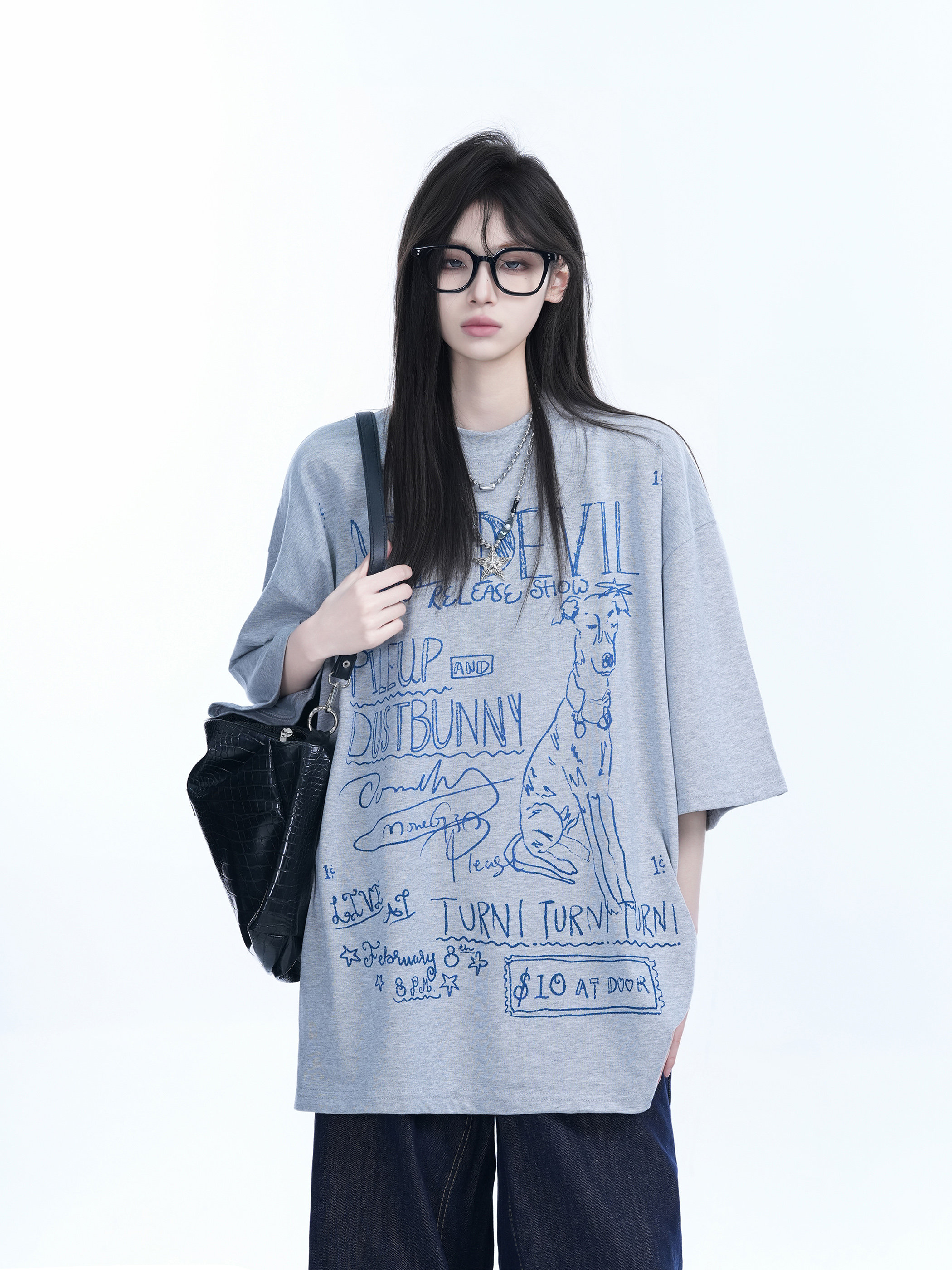 American Retro Graffiti Oversized Short Sleeve T-Shirt for Women - "Sit and Eat Until the Mountains Are Empty" Trendy Casual Style