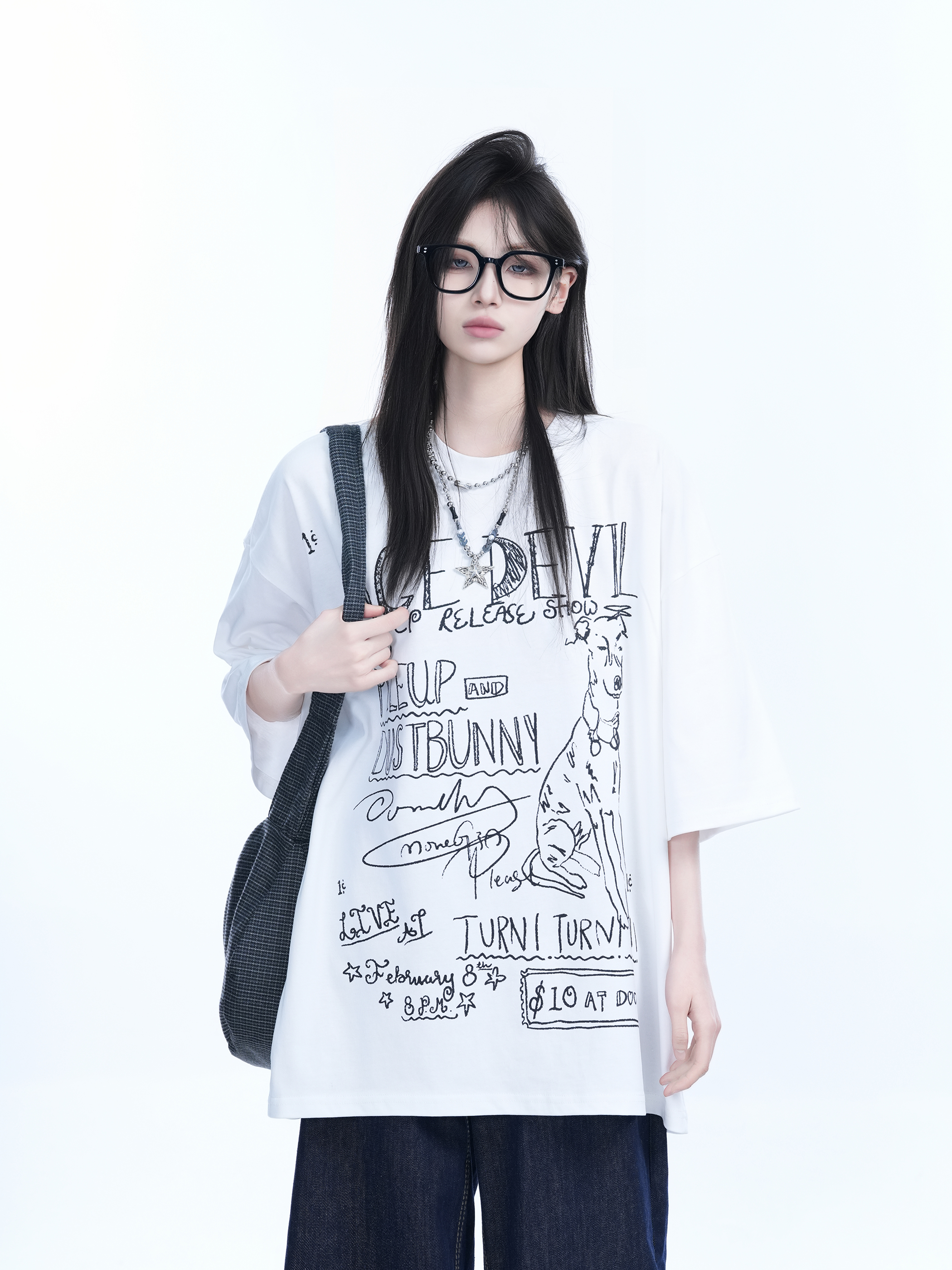 American Retro Graffiti Oversized Short Sleeve T-Shirt for Women - "Sit and Eat Until the Mountains Are Empty" Trendy Casual Style