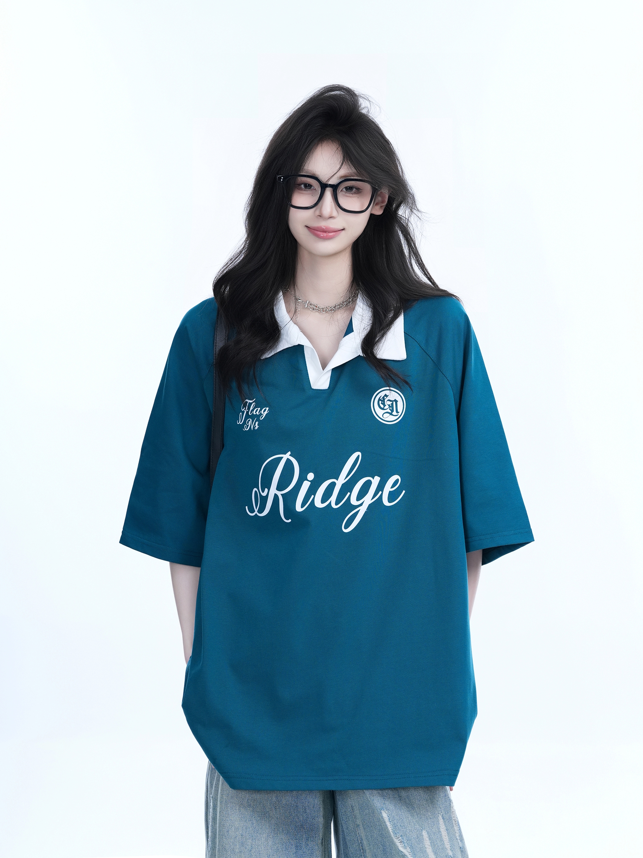 American Retro Oversized Short Sleeve T-Shirt for Women - Trendy Loose Fit with 'Sit and Eat Until the Mountains are Empty' Design