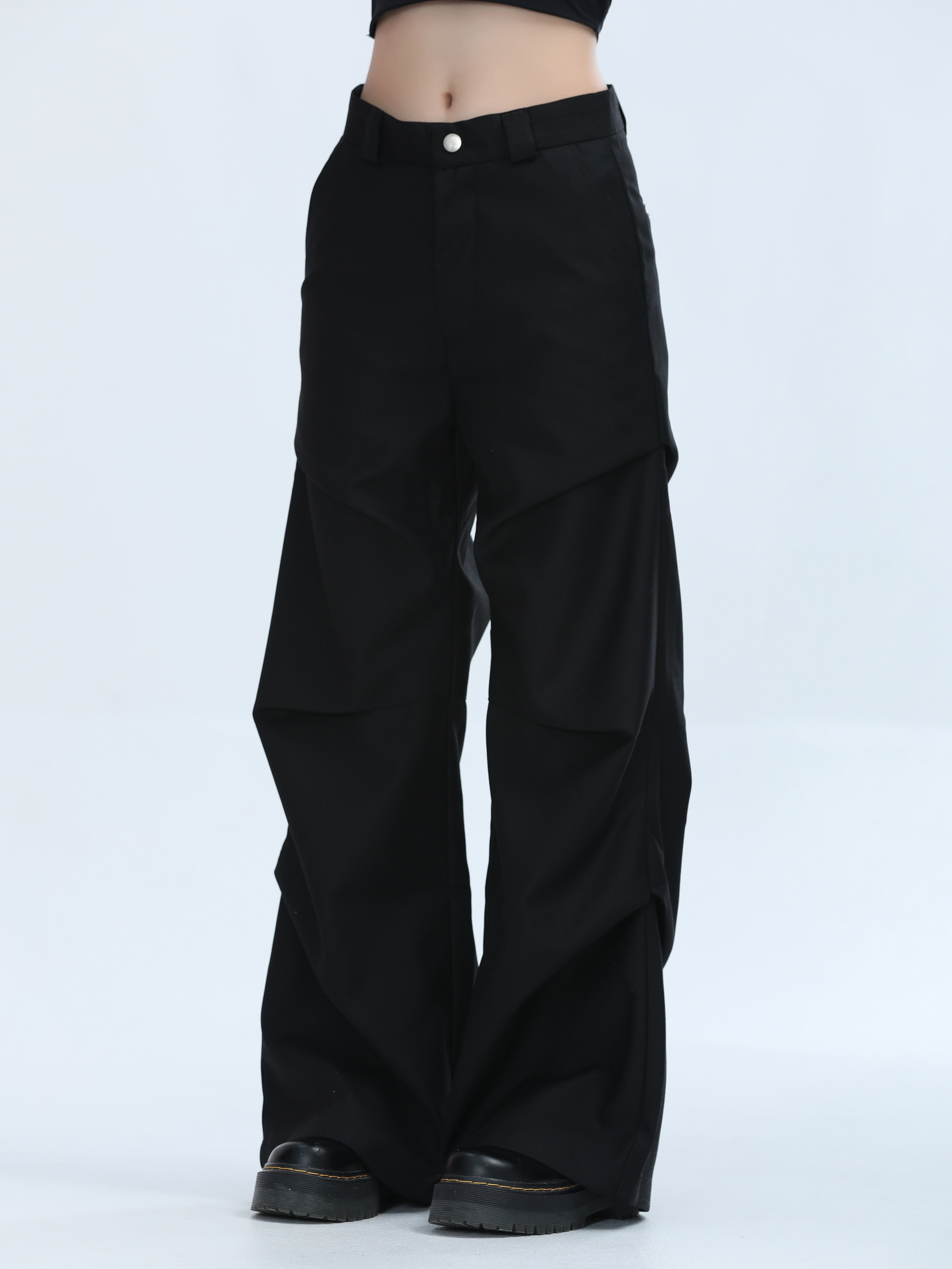 American Retro Pleated Black Casual Pants for Women - Niche Loose Straight Wide-Leg Design, Vintage Style, Comfortable Fit