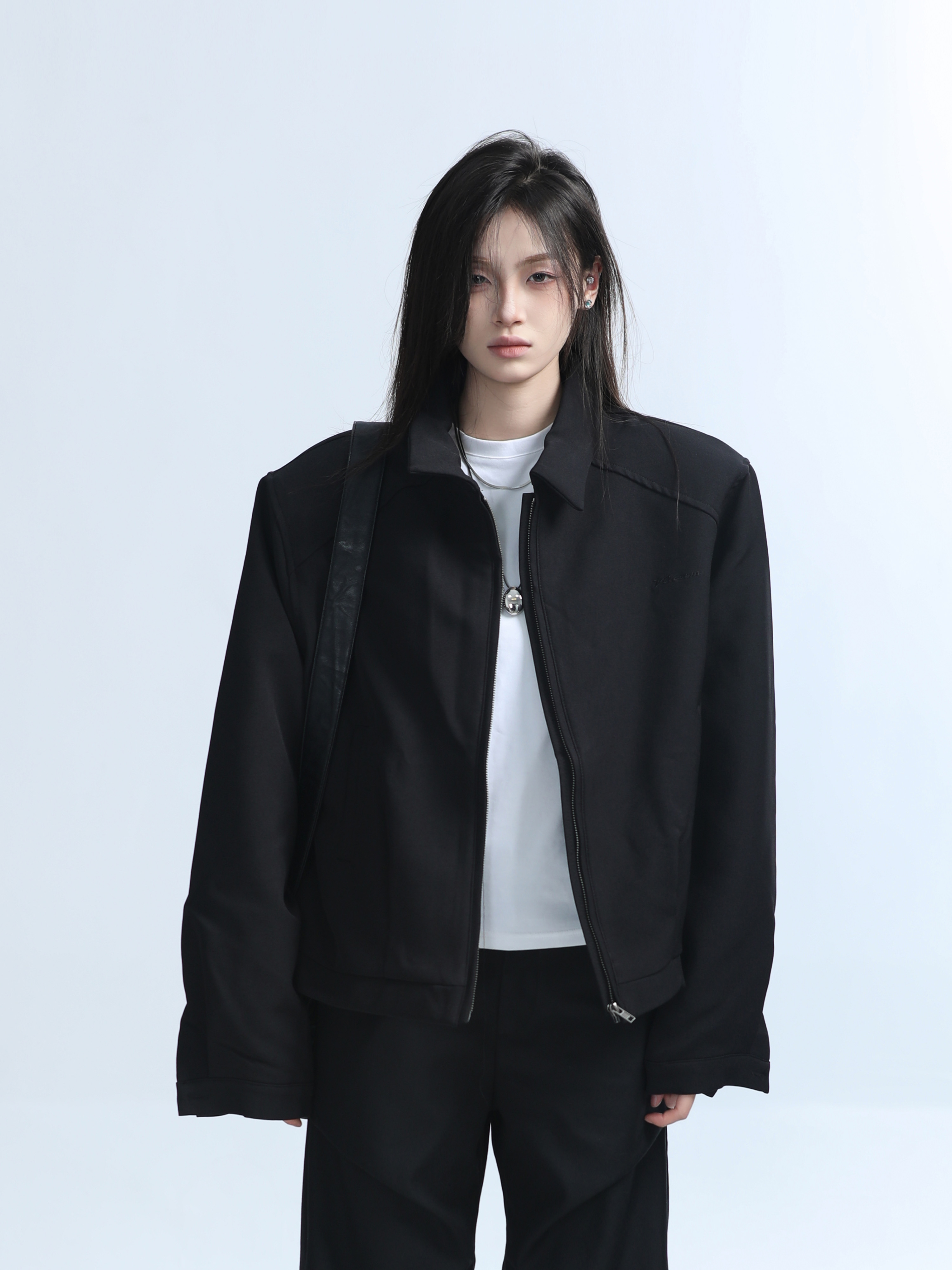 American Retro Punk Style Women's Zip-Up Short Jacket with Unique Design and Loose Fit