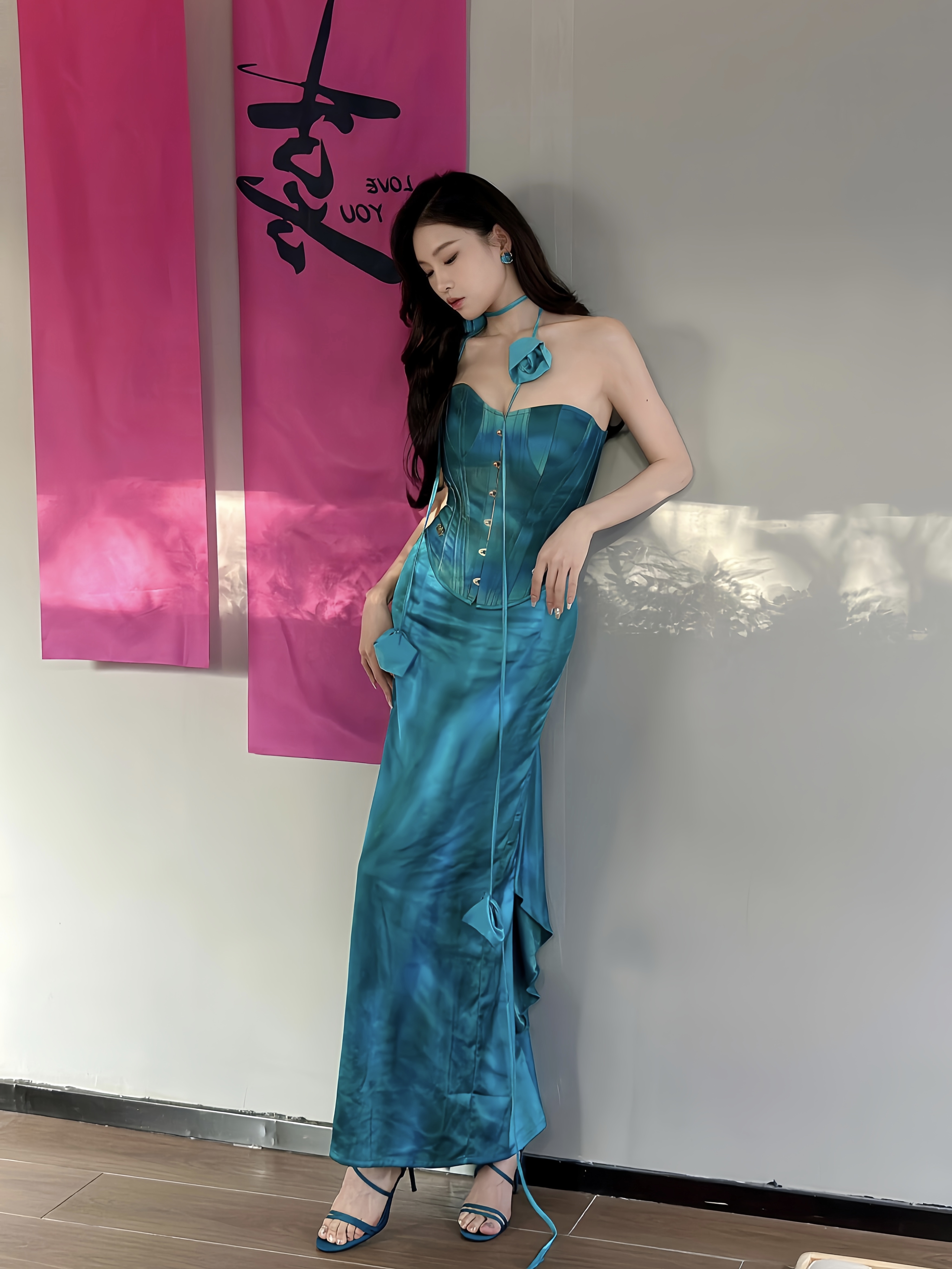 Blue Sea Legend Costume Set - Mother-of-Pearl Corset & Satin Mermaid Skirt - Fishbone Design - Y2K Inspired Fashion