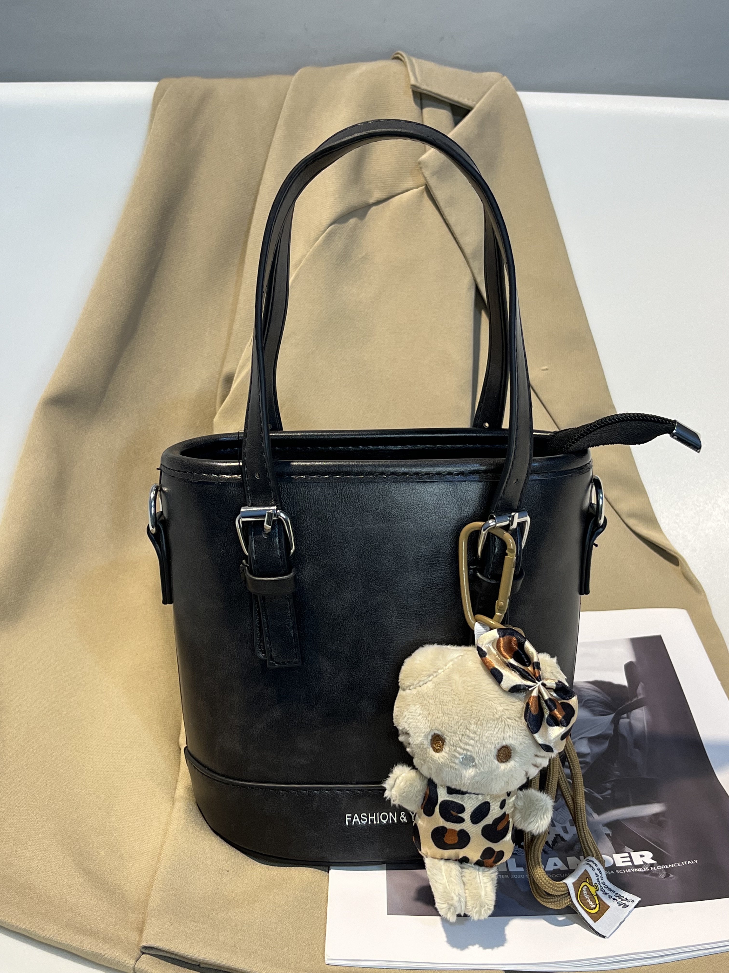 Fashionable Women's Bucket Bag - Versatile Small Handbag, Stylish Crossbody Shoulder Bag for 2025 Casual Looks