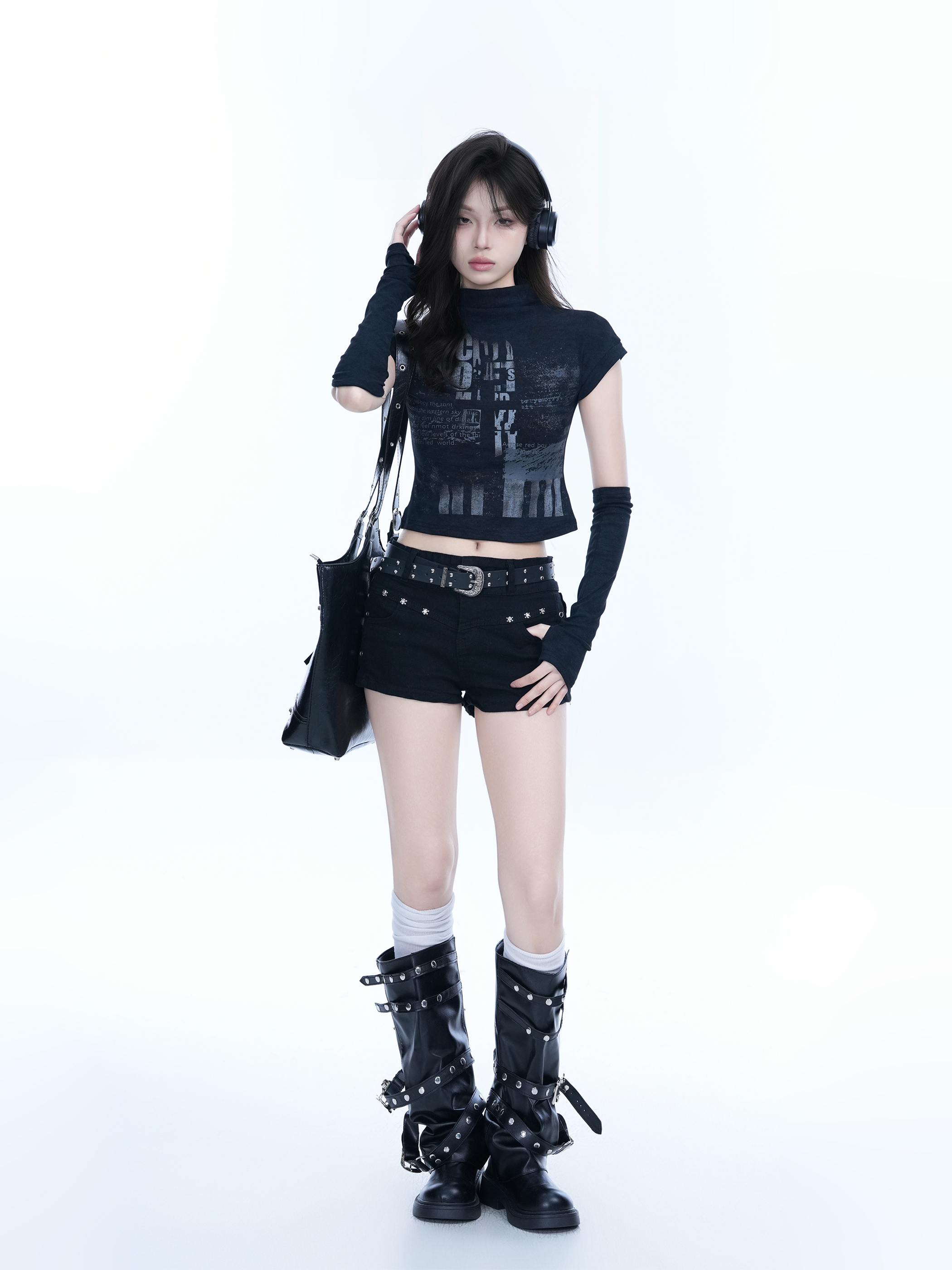 Fitted Cropped Short Sleeve T-Shirt for Women - Spicy Girl Design with Half High Neck, Perfect for Layering, Trendy Style