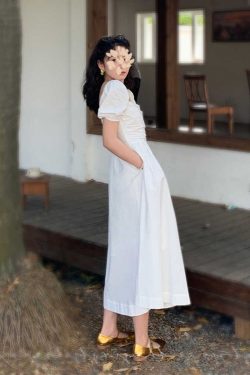 French-Style White Long Dress for Women, Square Neck, Elegant Puff Sleeves, Perfect for Petite Figures, Spring/Summer 2025