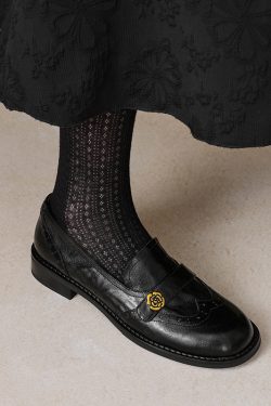 Genuine Leather Round Toe Camellia Loafers for Women, British Style Brogue Carved Flats, Vintage Inspired Footwear