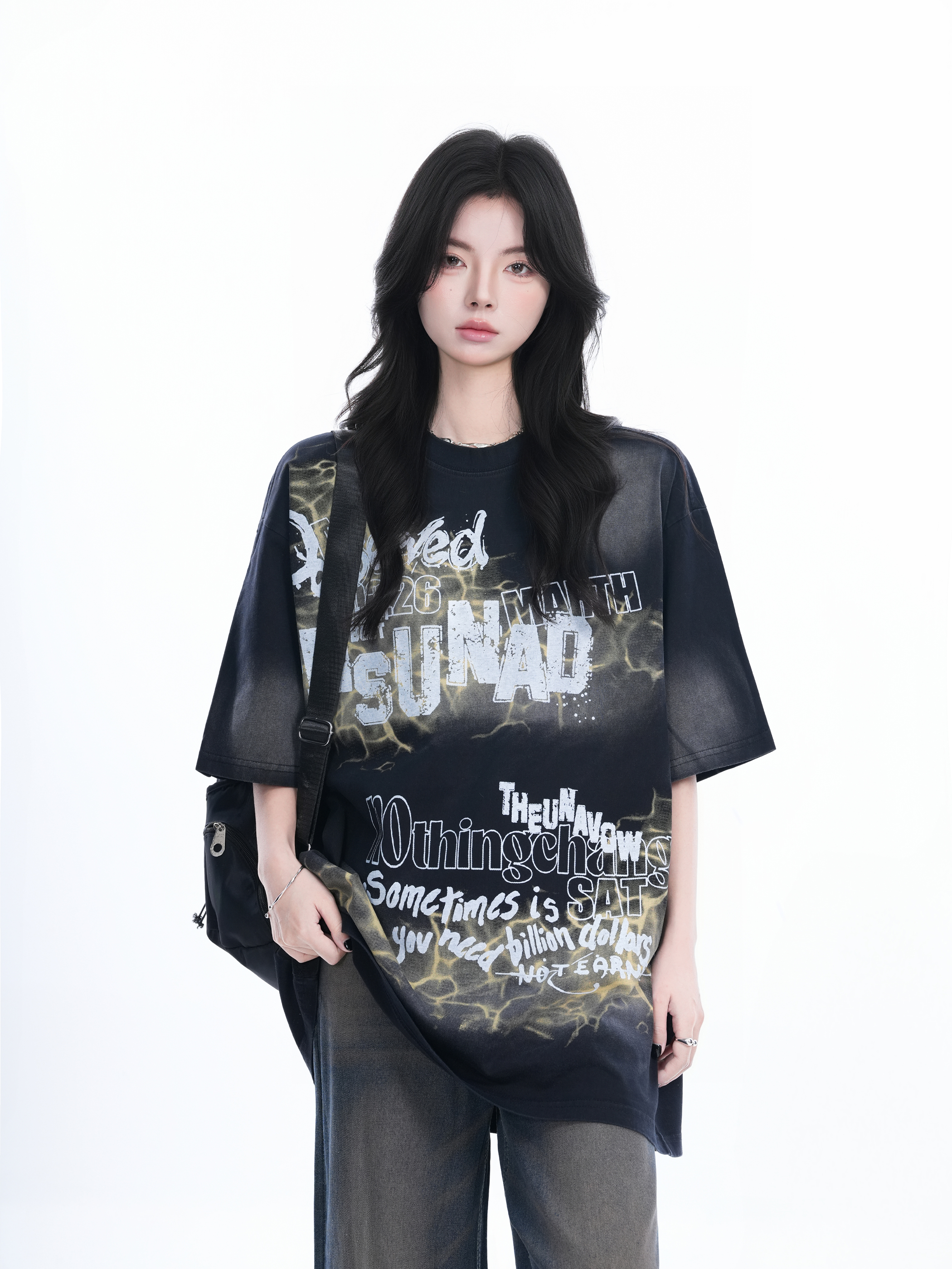Gradient Pink Oversized Short Sleeve T-Shirt for Women - Trendy American High Street Style with "Sit and Eat Until the Mountains Are Empty" Design