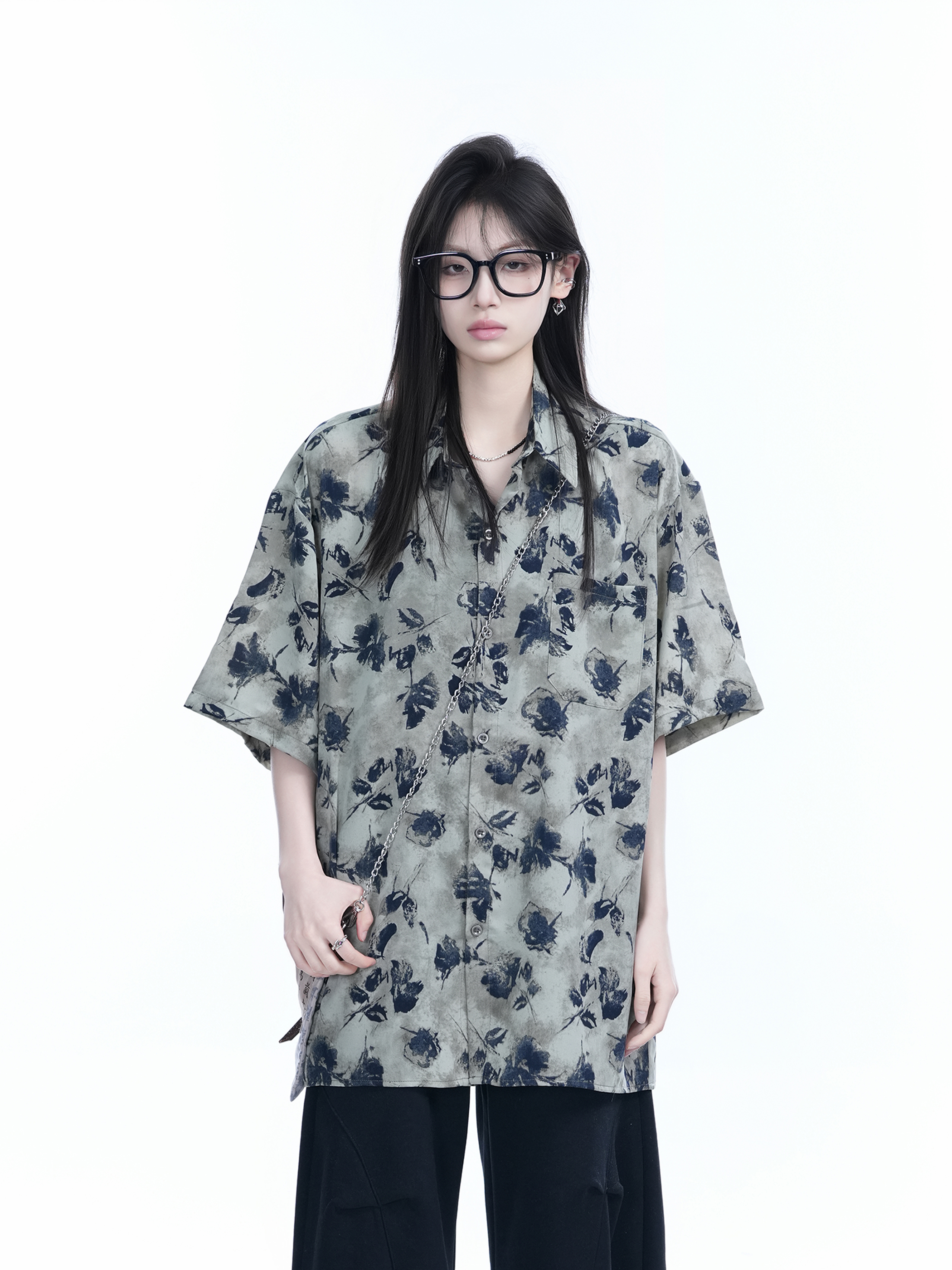 Graffiti Black Rose Short Sleeve Shirt for Women - Loose Lightweight Urban Style Top