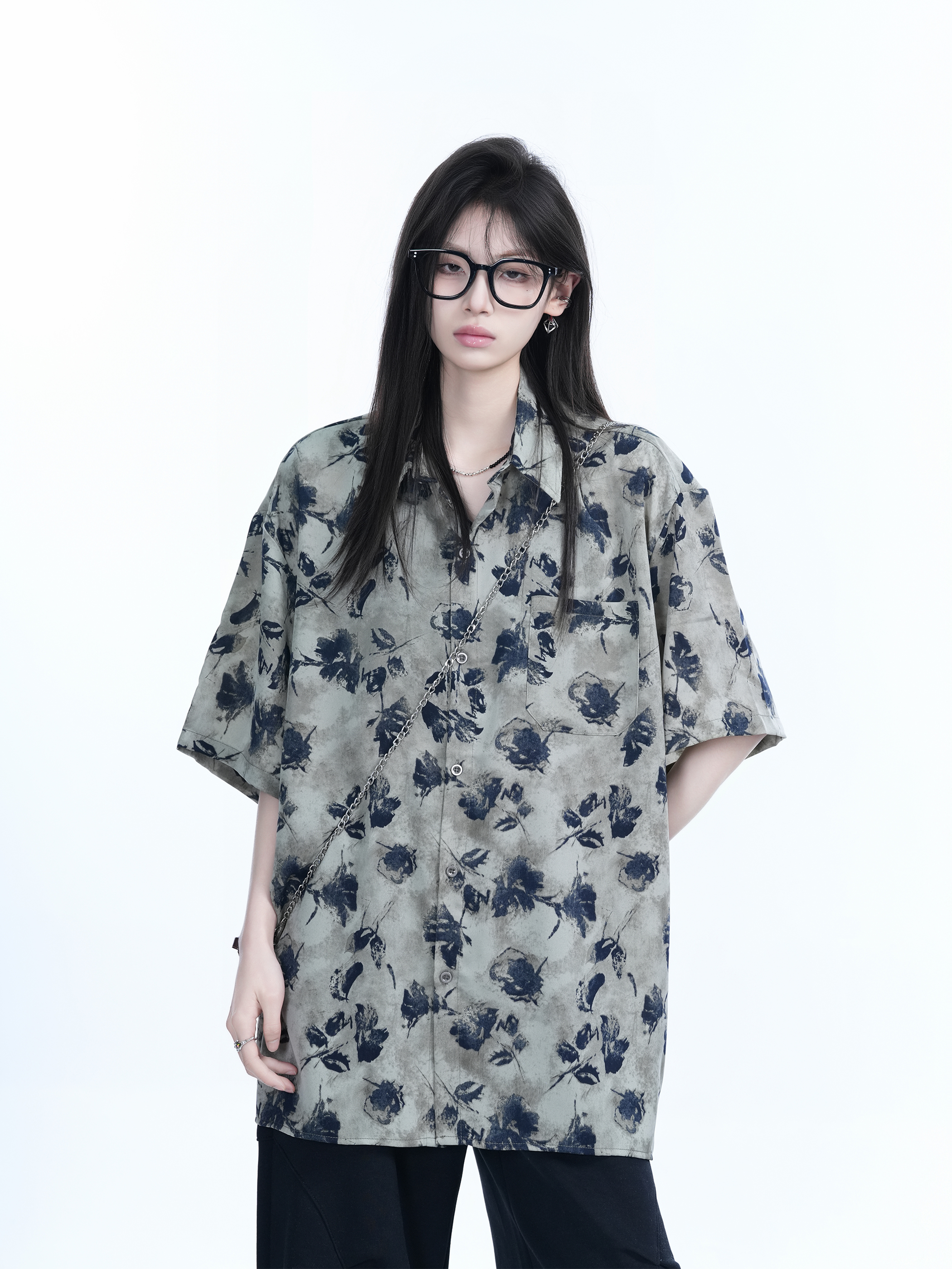 Graffiti Black Rose Short Sleeve Shirt for Women - Loose Lightweight Urban Style Top