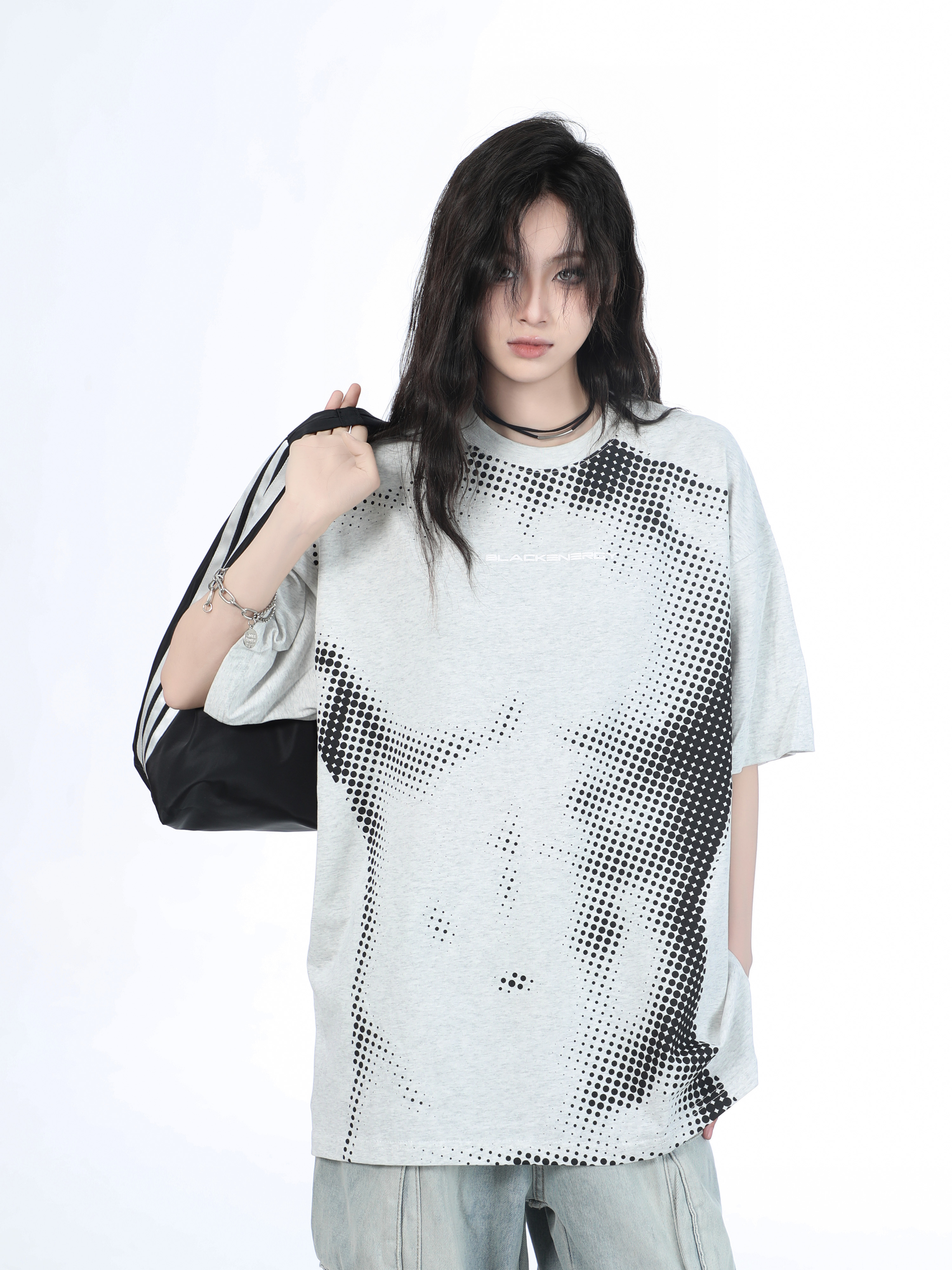 Heavy-Duty American-Style Gray Short Sleeve T-Shirt for Women - "Sit and Eat Until the Mountains Are Empty" - Casual Loose Fit
