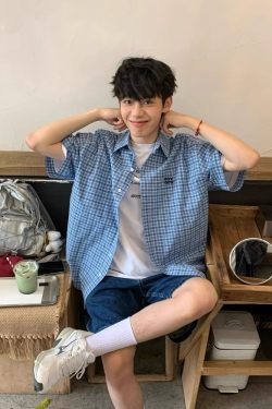 High-End Blue Plaid Short Sleeve Shirt for Men and Women, Summer College Style with Letter Embroidery, Loose Casual Top