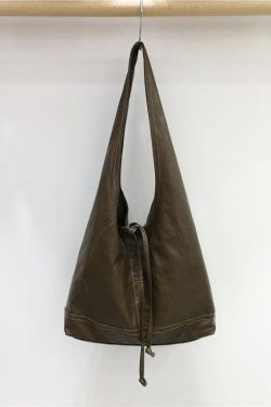High-End Retro Soft Leather Triangular Tote Bag - Versatile Commuter Shoulder Bag for Work, Korean Style Fashion Accessory