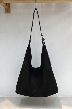 High-End Retro Suede Tote Bag for Autumn & Winter - Versatile Commuting Shoulder Crossbody Bag in Lazy Style
