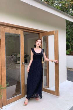 High-Waisted Black Floral Chiffon Long Dress with Slimming Square Neckline - Elegant Summer Vacation Style