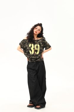 Hot Girl Off-Shoulder Camouflage Letter T-Shirt for Women, Slim-Fit Short Crop Top, Trendy Summer Drawstring Style