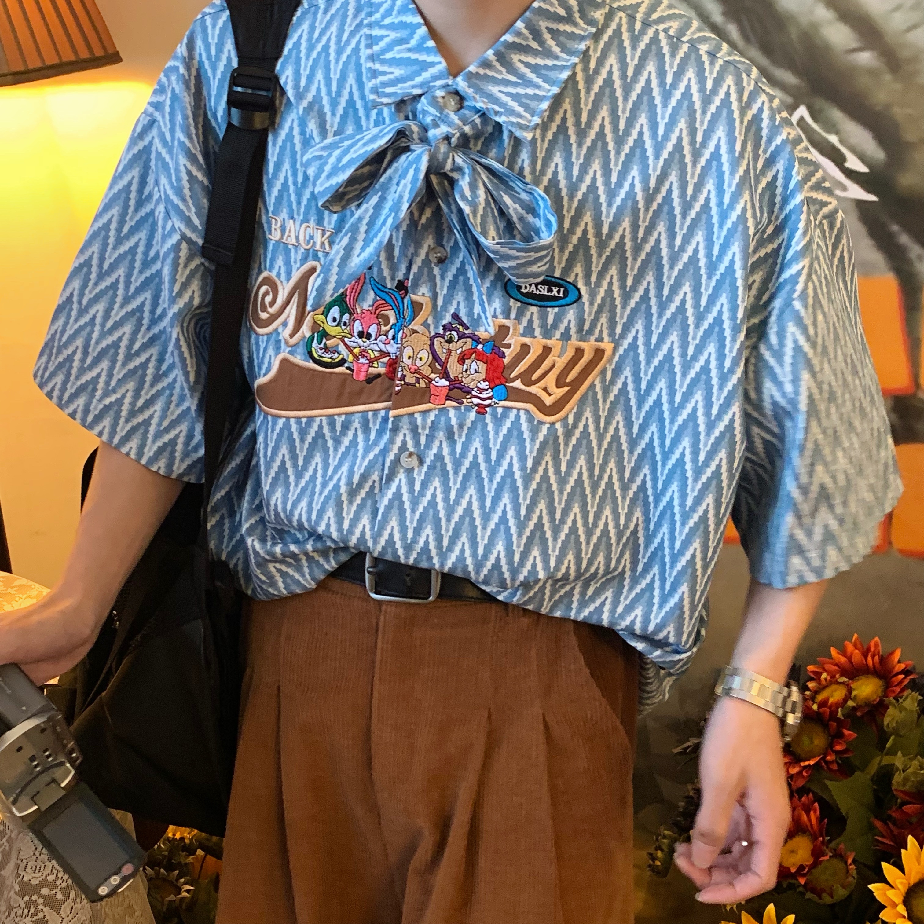 Japanese Retro Cartoon Embroidery Shirt, Loose Gender-Neutral Bow Tie Collar, Summer 90s Ins Style Top