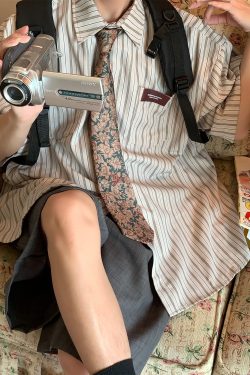 Japanese Retro Vertical Striped Loose Short Sleeve Shirt - 2024 Summer Trendy Minimalist Style for Casual Wear