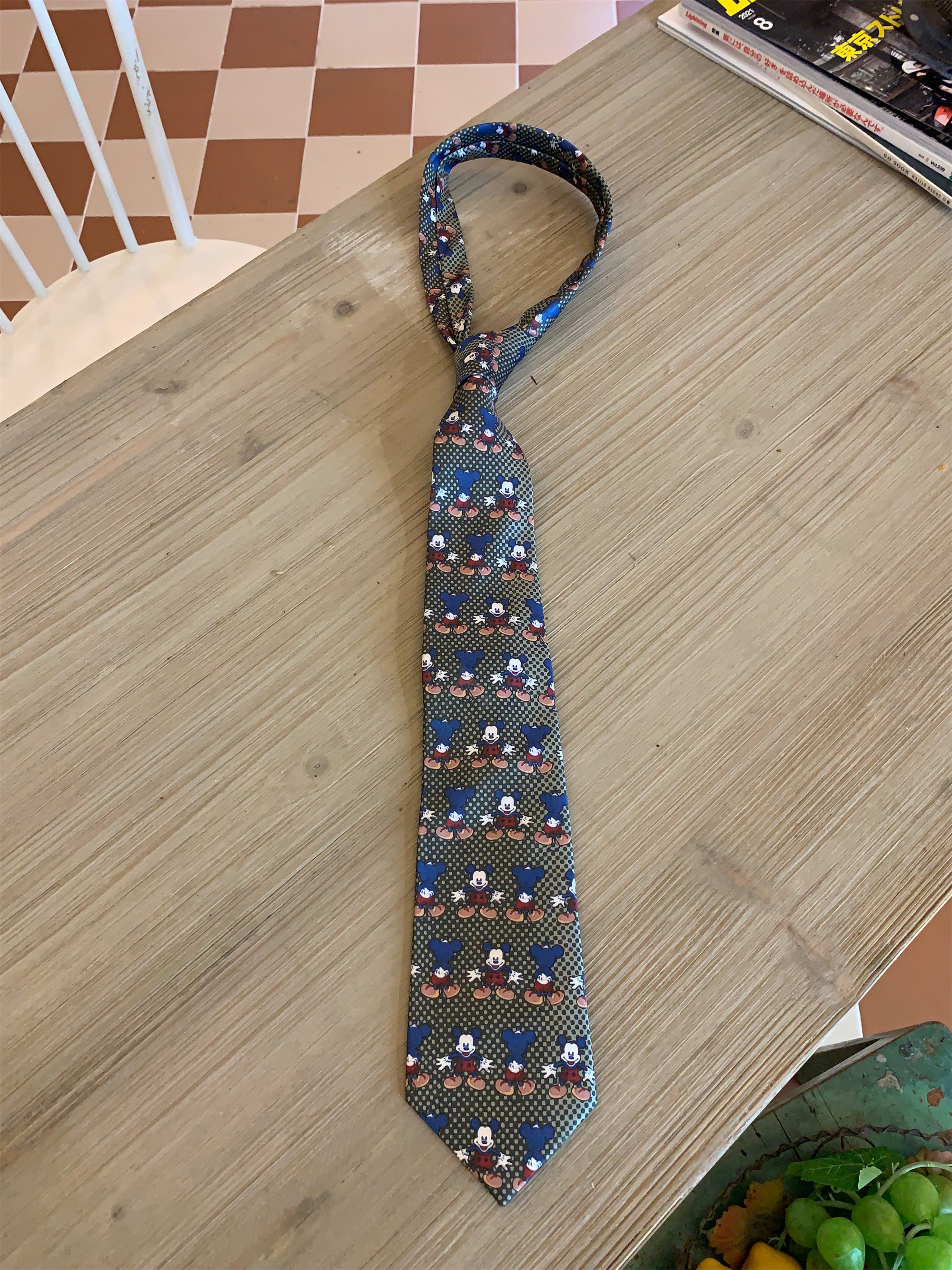 Japanese Retro Wide Bow Tie with Trendy Cartoon Print - Handmade Vintage Casual Korean Style Accessory