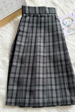 Japanese Style Pleated JK Skirt - Women's High Waist Slim Short Skirt, Luo Yan Pudding Bear Design, Y2K Aesthetic