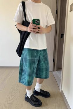 Japanese-Style Retro Blue Check Loose Shorts for Men and Women - Summer High Street Casual Five-Point Shorts, Couples' Versatile Fashion