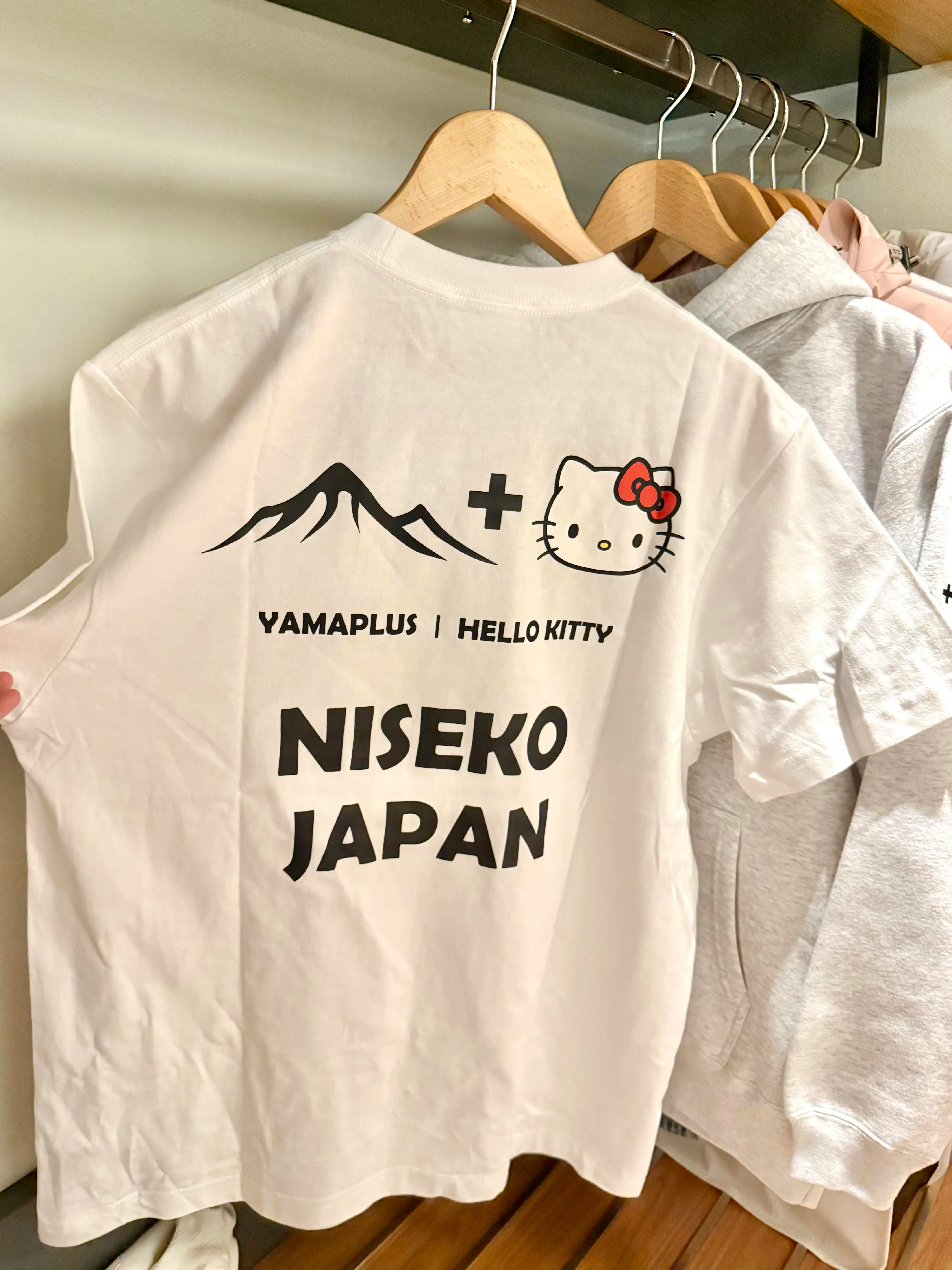 Korean Style 25SS Casual Loose Kitty Print Round Neck Short Sleeve Cotton T-Shirt - Versatile Fashion Staple for Every Wardrobe