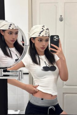 Korean Style Black Cherry Short Sleeve T-Shirt - High Elastic Slim Fit, Pure Cotton, 25SS Trendy Essential