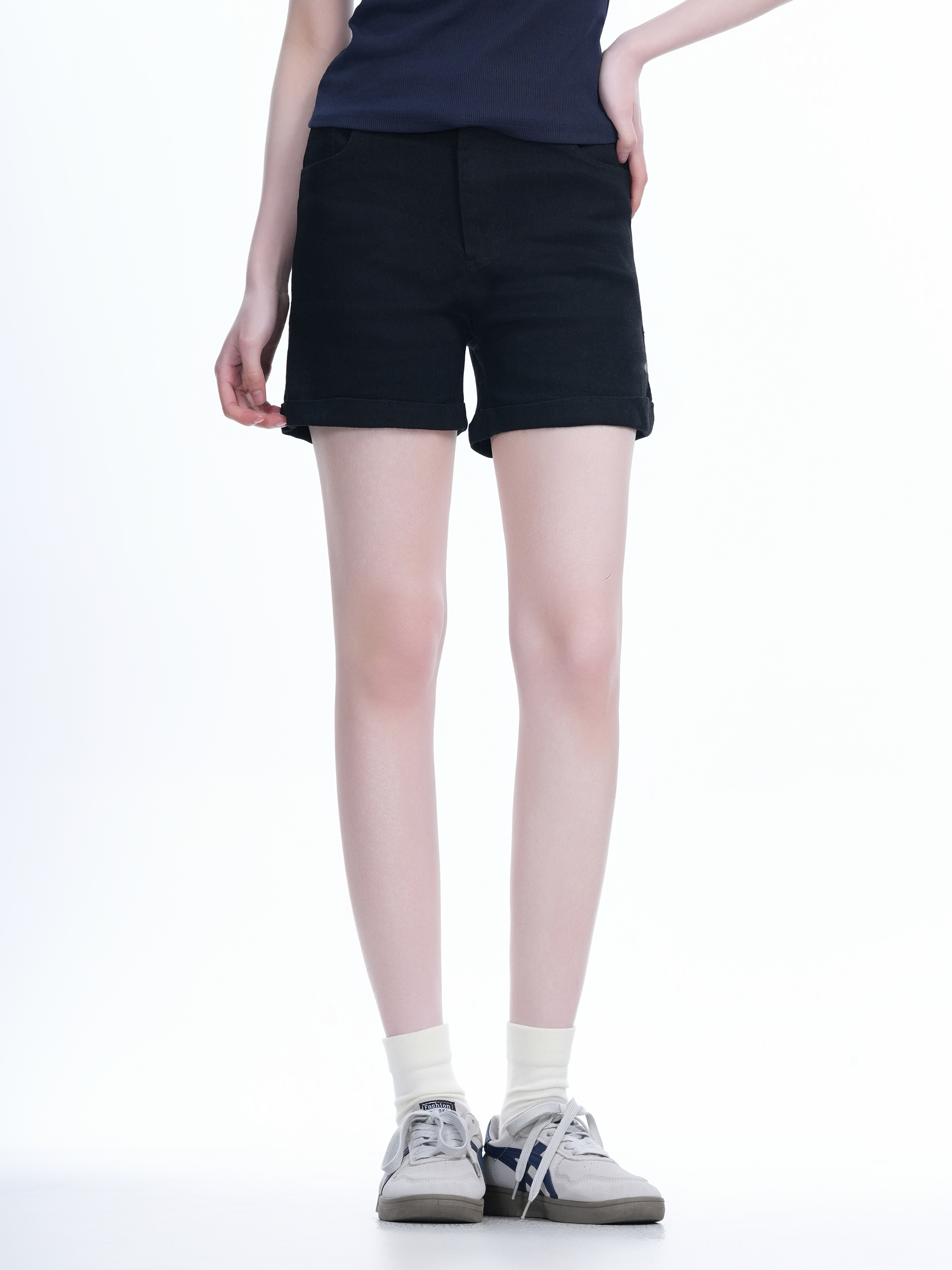 Korean Style Black High-Waisted Ultra-Short Denim Shorts for Women - Slimming Summer Elastic Rolled-Edge Hot Pants