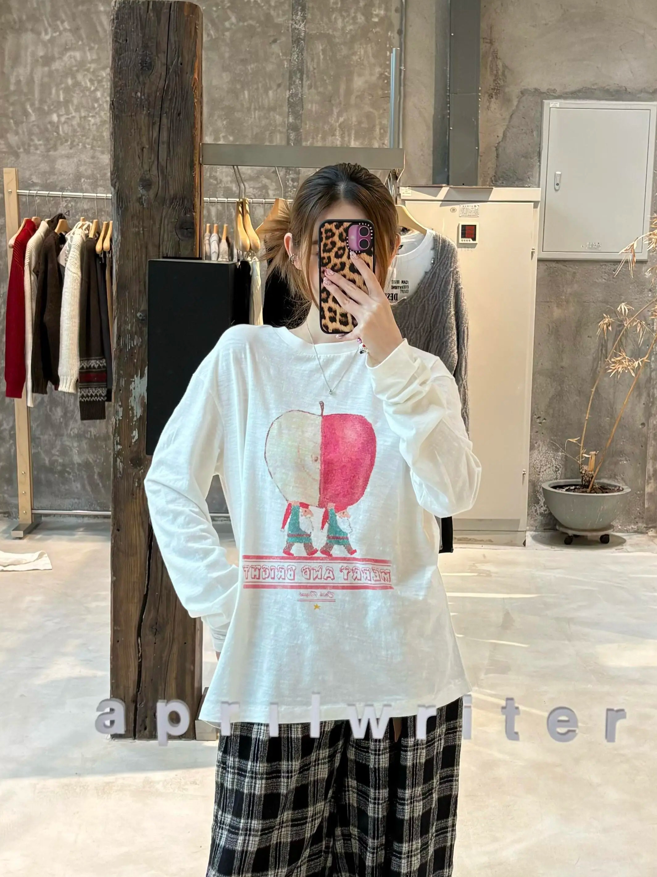 Korean Style Cartoon Print Loose Round Neck Long Sleeve T-Shirt in Soft Bamboo Cotton - Casual & Comfortable Fashion Essential