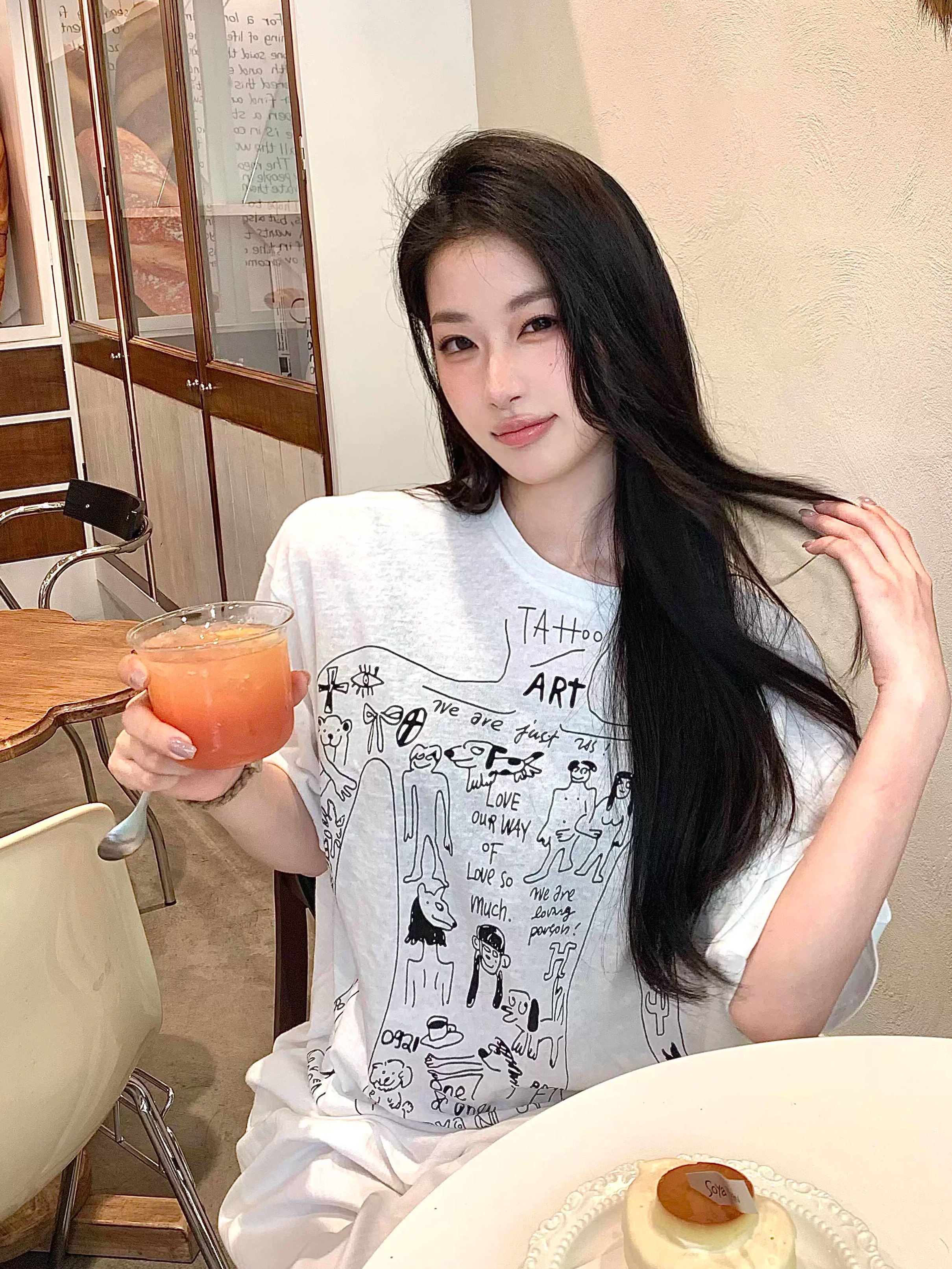 Korean Style Slightly Sheer Graffiti Print Sun Protection Loose Short Sleeve T-Shirt for Women - Casual Versatile Fashion Top