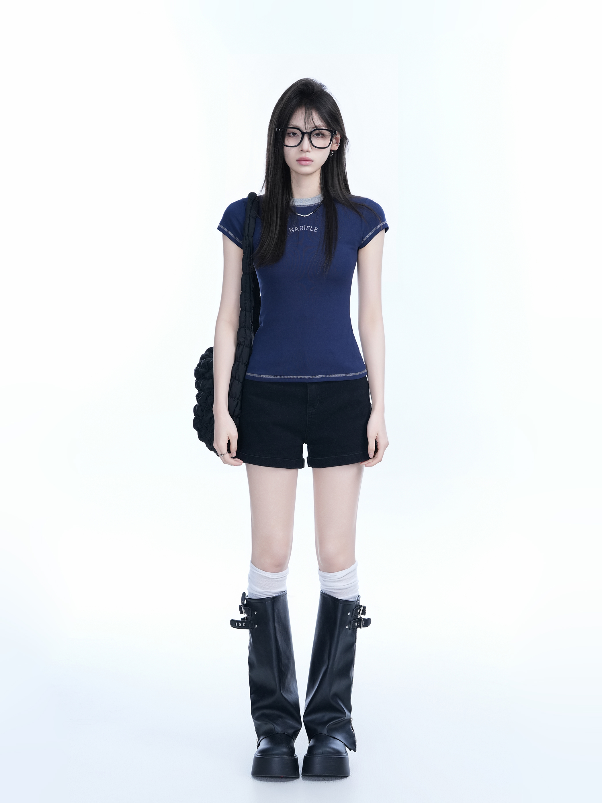 Korean Style Slim-Fit Short-Sleeve T-Shirt for Women - "Sit and Eat Until the Mountains Are Empty," Waist-Defining Design, Round Neck
