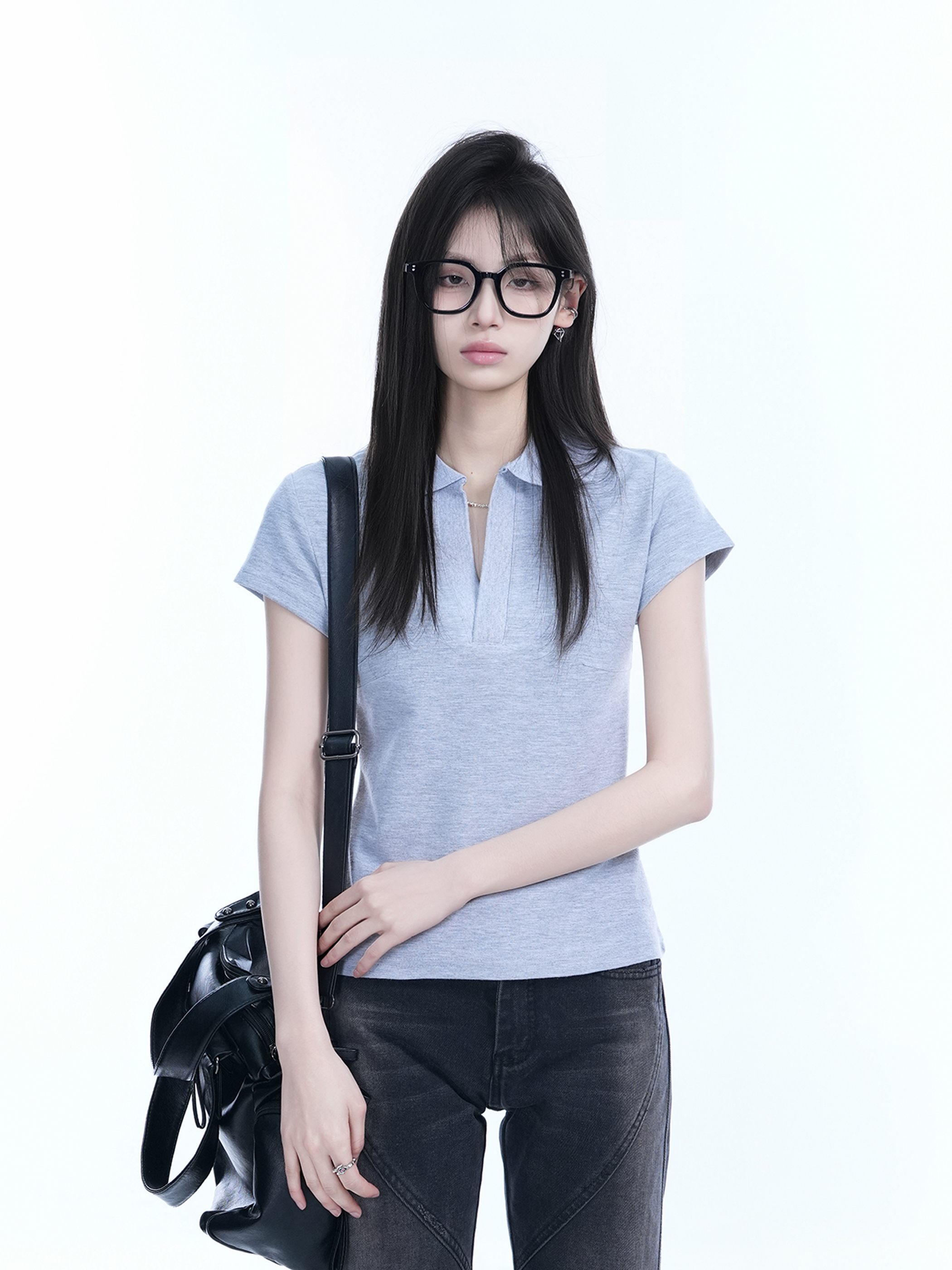 Korean-Style V-Neck Short Sleeve T-Shirt for Women - Slim Fit College Trendy Polo Top