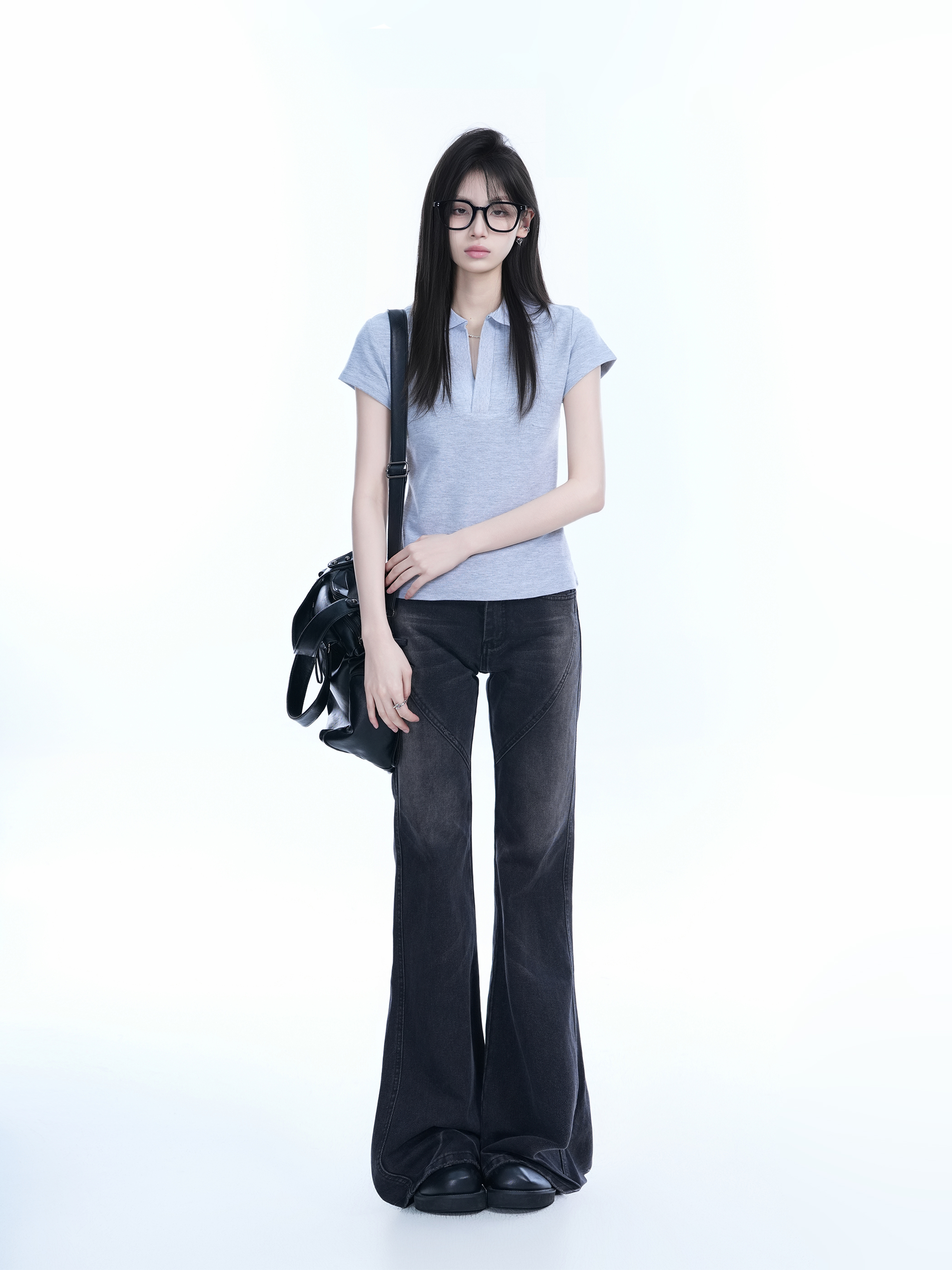 Korean-Style V-Neck Short Sleeve T-Shirt for Women - Slim Fit College Trendy Polo Top