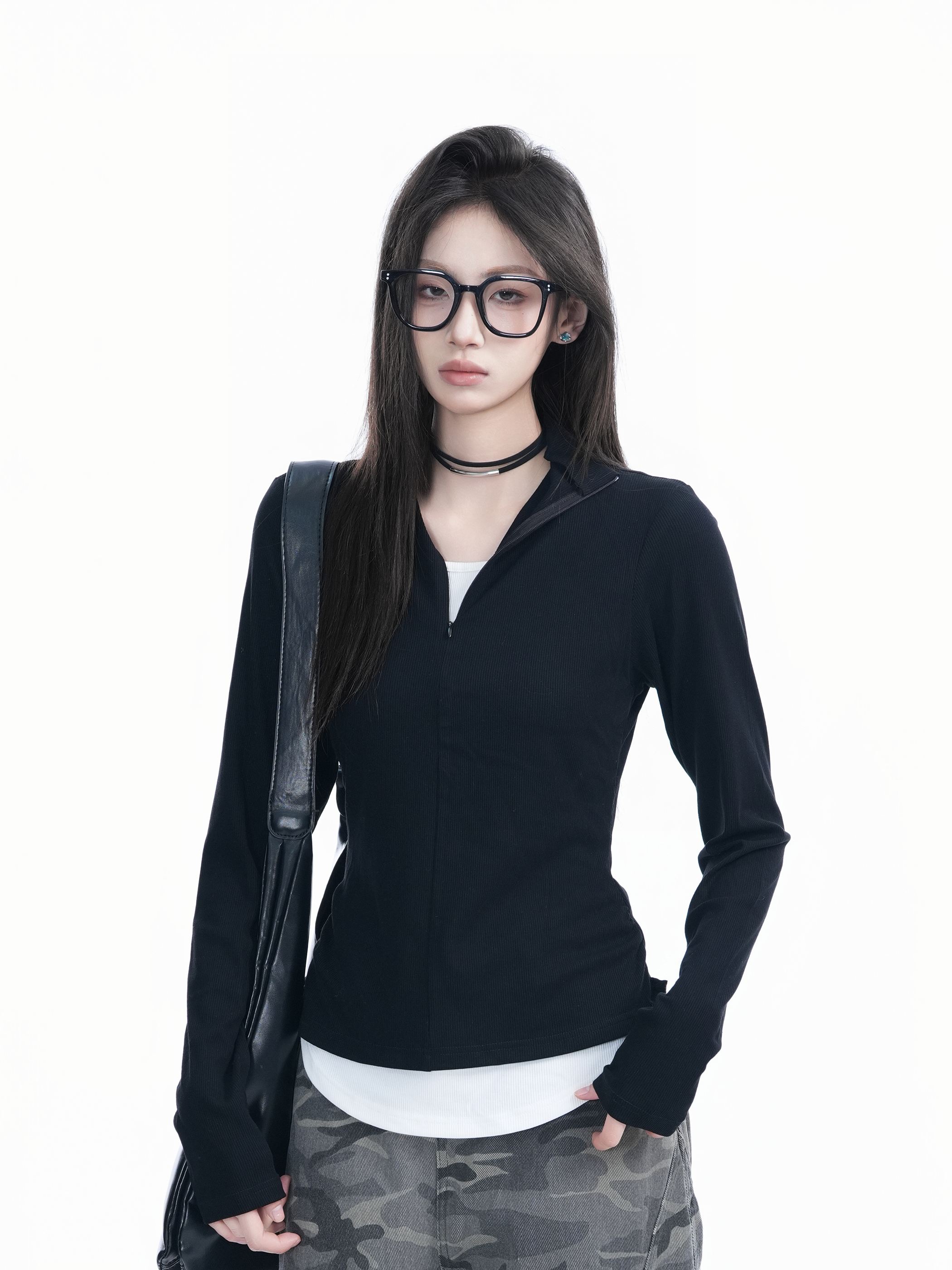 Korean Style Zipper Knitted Long Sleeve T-Shirt - Slim Fit Fake Two-Piece Design with Flattering Base for Spring Fashion