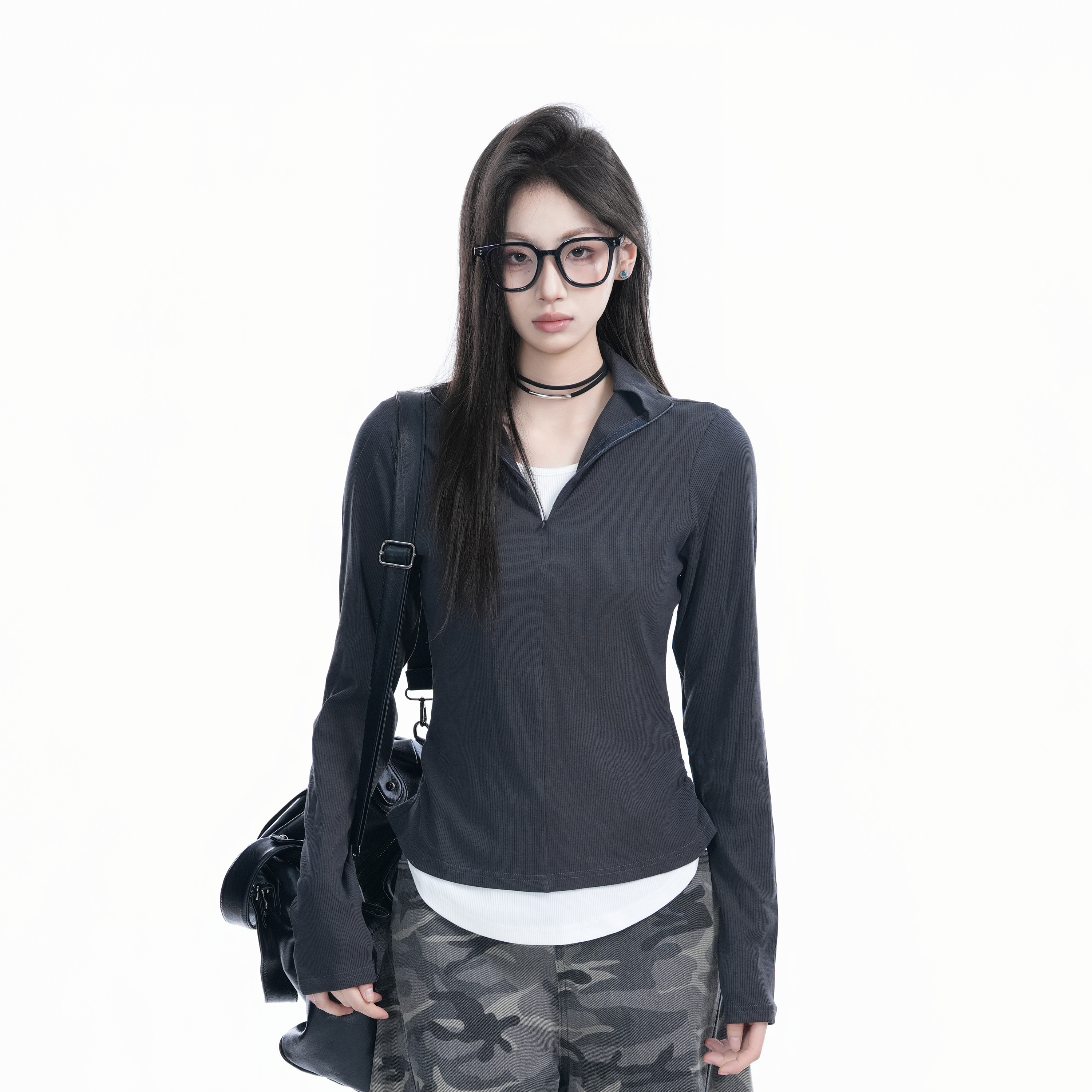 Korean Style Zipper Knitted Long Sleeve T-Shirt - Slim Fit Fake Two-Piece Design with Flattering Base for Spring Fashion