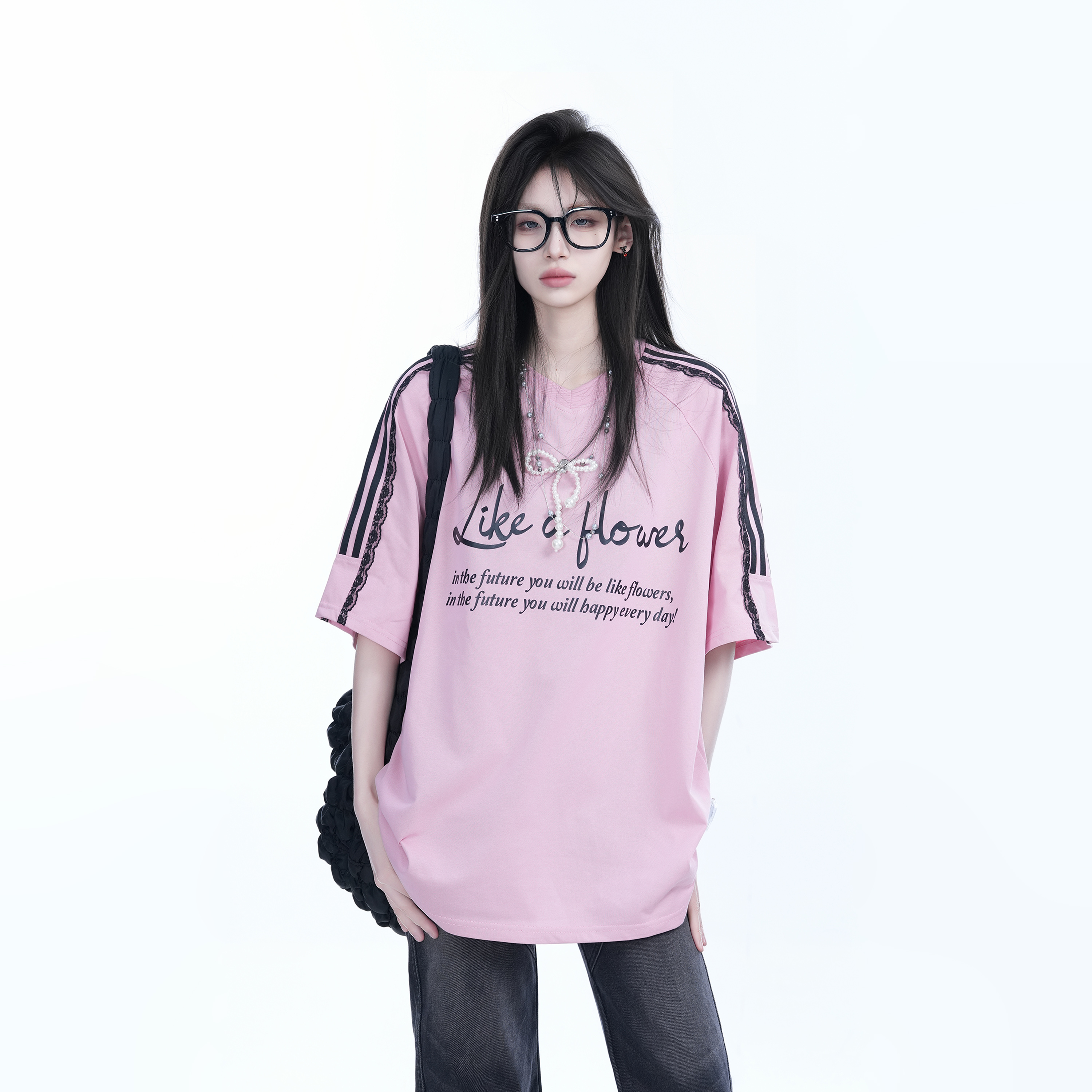 Lace Splicing Pearl Bow Short Sleeve T-Shirt for Women, Loose Half Sleeve Top, Elegant 90s-Inspired Fashion