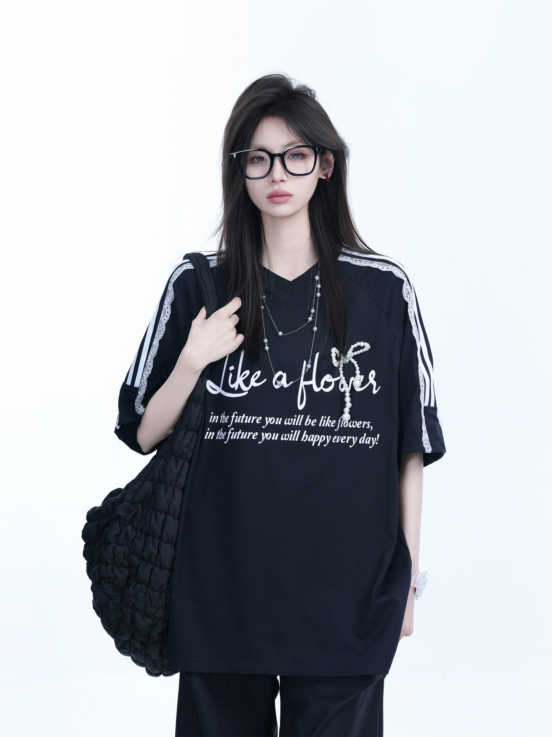 Lace Splicing Pearl Bow Short Sleeve T-Shirt for Women, Loose Half Sleeve Top, Elegant 90s-Inspired Fashion
